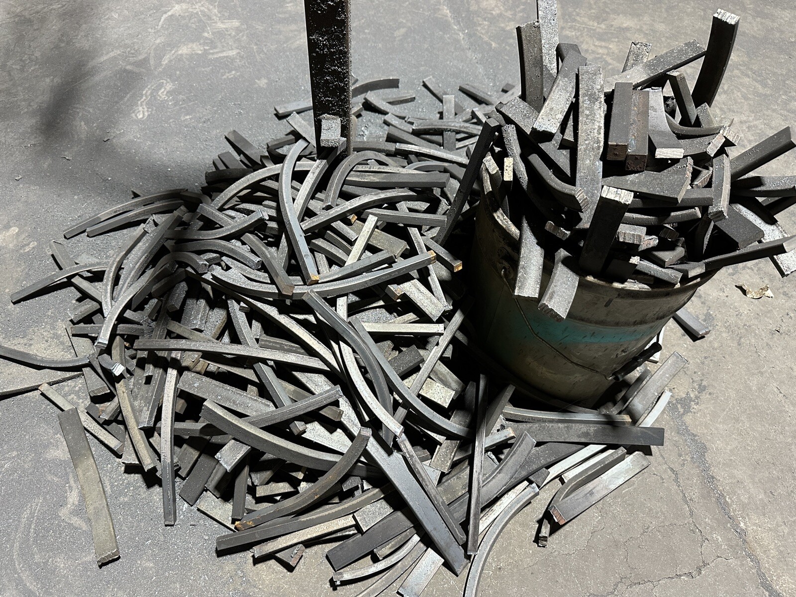 45 Lbs Assorted Scrap Steel Bar & Plate – Weldable A36 Drops