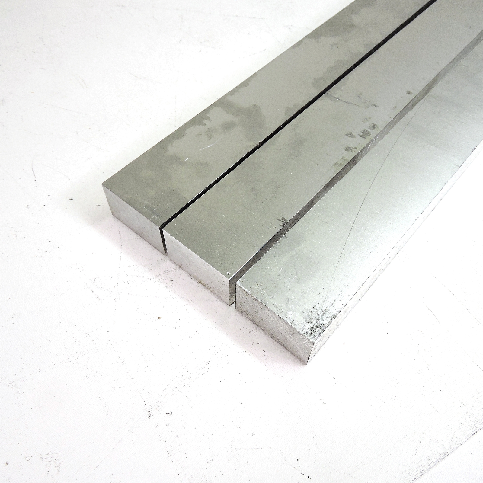 1.125″ thick 1 1/8 Aluminum 6061 PLATE 1.875″ x 30″ Long QTY 3 sku 125035