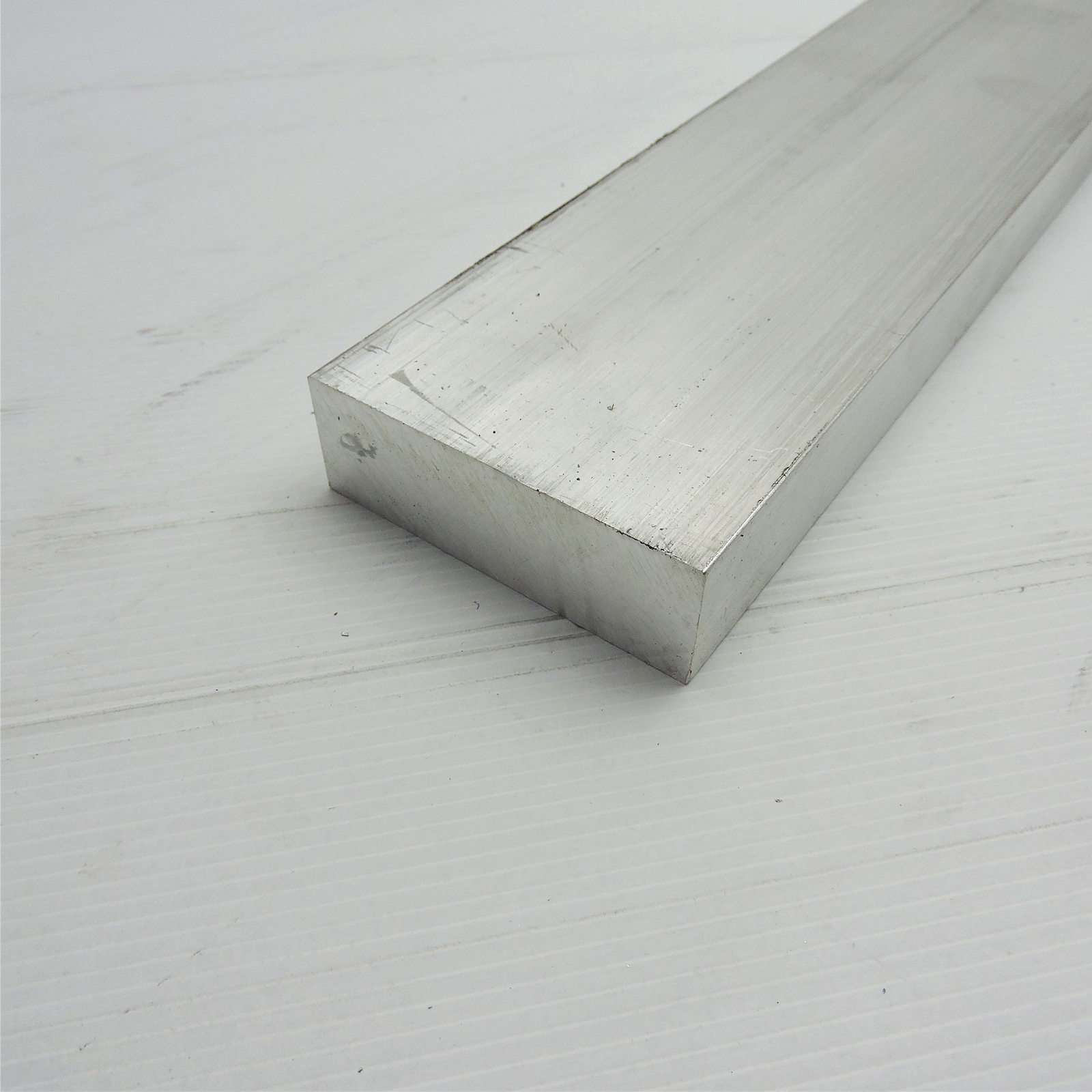 .875″ thick 7/8 Aluminum 6061 PLATE 2.875″ x 36″ Long sku 125580