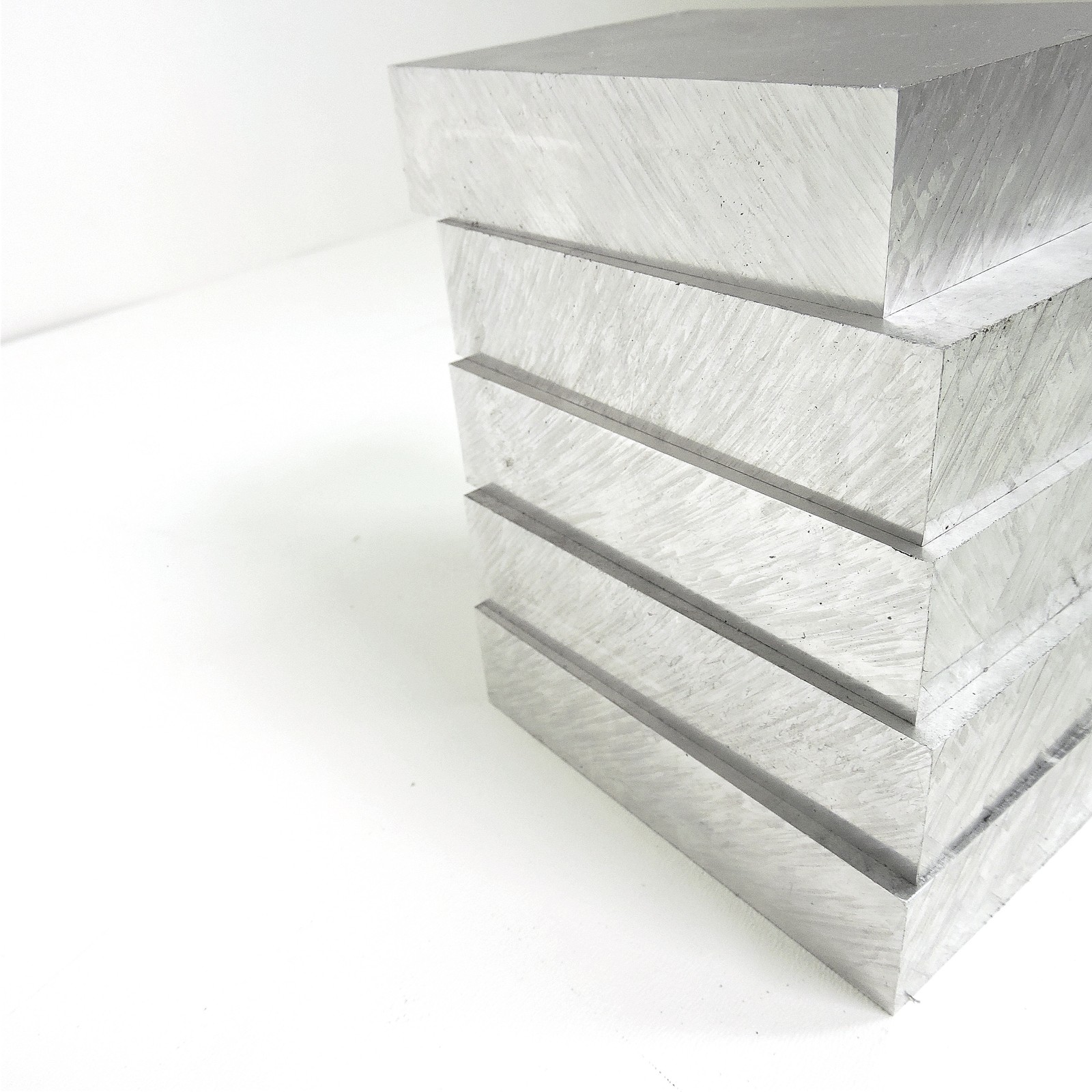 1″ thick Aluminum 6061 PLATE 2.25″ x 11″ Long QTY 5 sku 340599