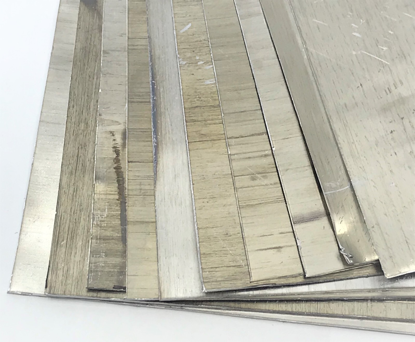 Lead Sheeting 1/32″ x12”x12” X-ray Insulation, 20 pieces +/- 10%