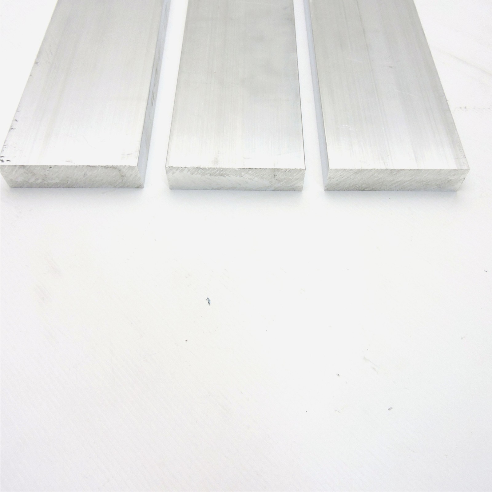 1″ x 4″ Aluminum 6061 FLAT BAR 5.75″ Long new mill stock QTY 3 sku M138