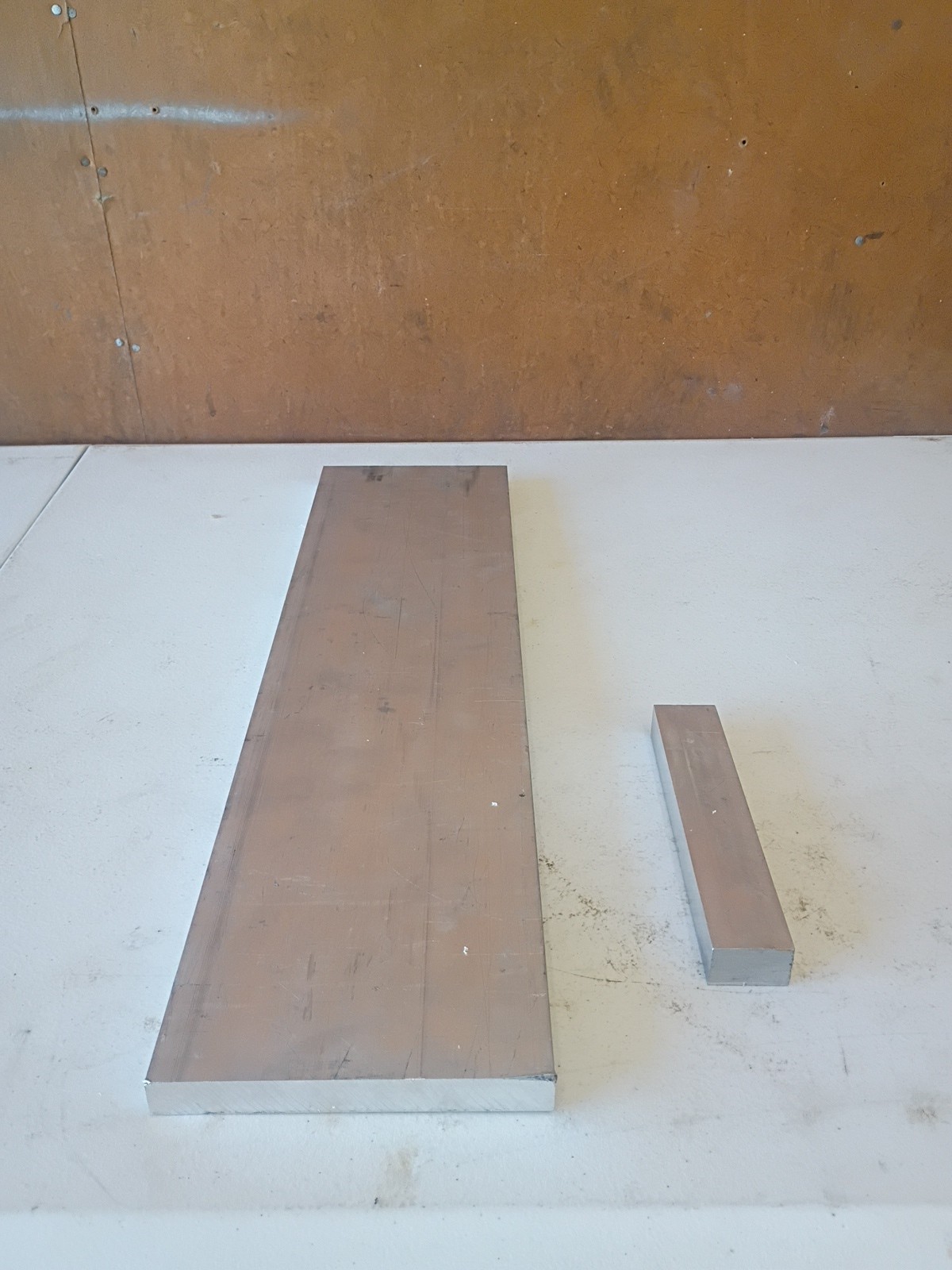 (2) Flat Aluminum Lot 3/4 Inch Pieces 11 Ilbs.