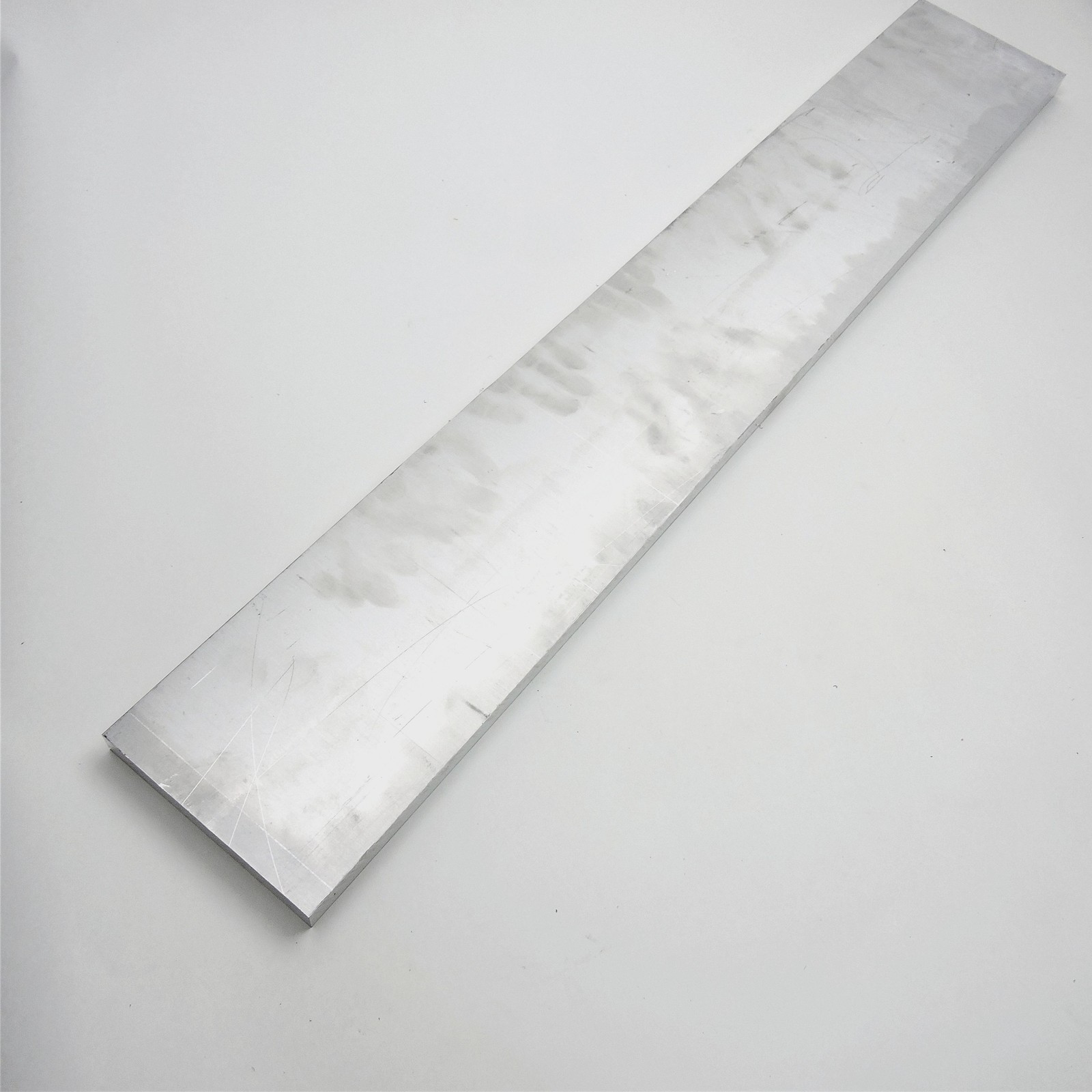 .75″ thick 3/4 Aluminum 6061 PLATE 5.75″ x 33.75″ Long sku 186863