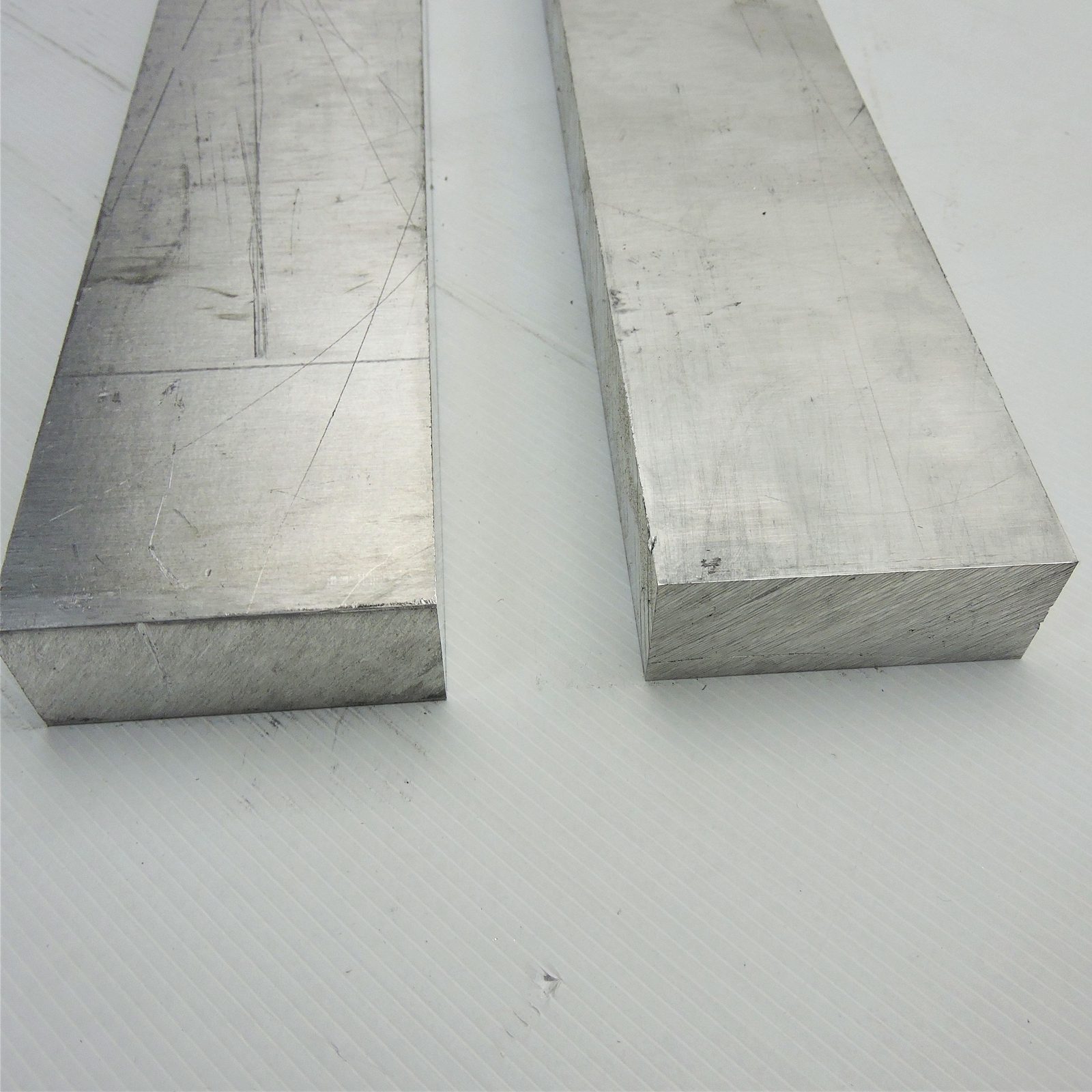 1.25″ thick 1 1/4 Aluminum 6061 PLATE 2.25″ x 9.25″ Long QTY 2 sku 240805