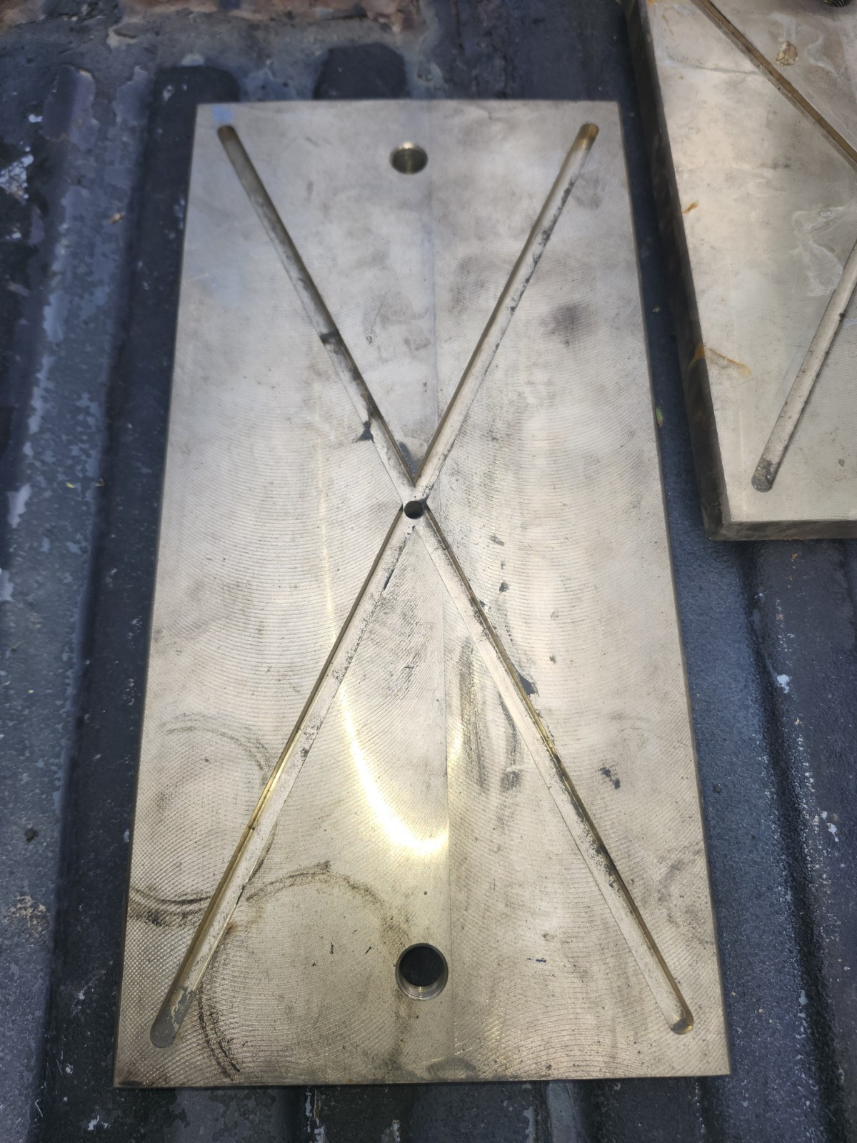 4 Aluminum Rectangular Plates 11 x 6 x 1/2 in Drilled Holes X-Slots A3097