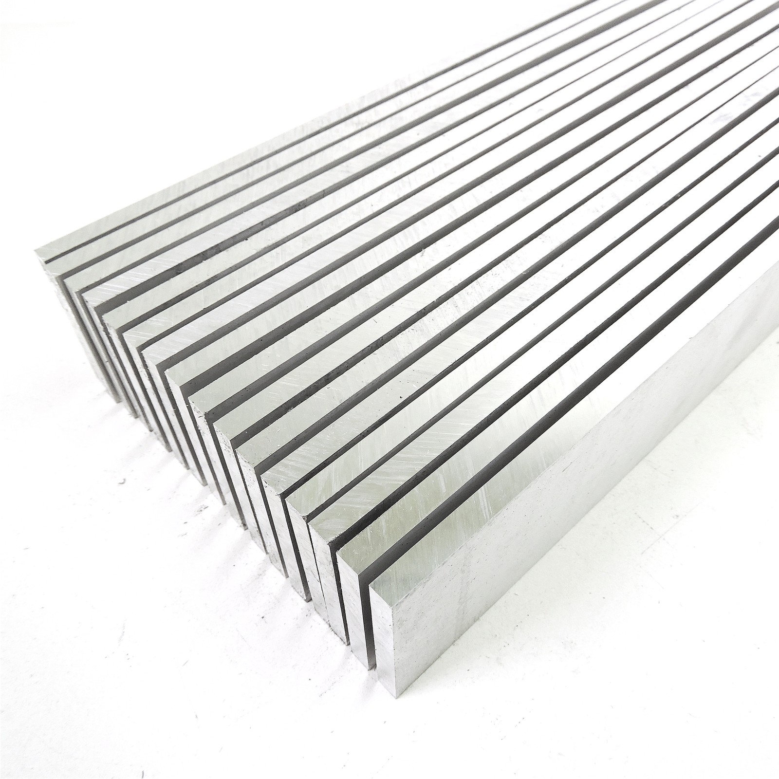 .375″ thick 3/8 Aluminum 6061 PLATE 1.875″ x 10.75″ Long QTY 16 sku 206375