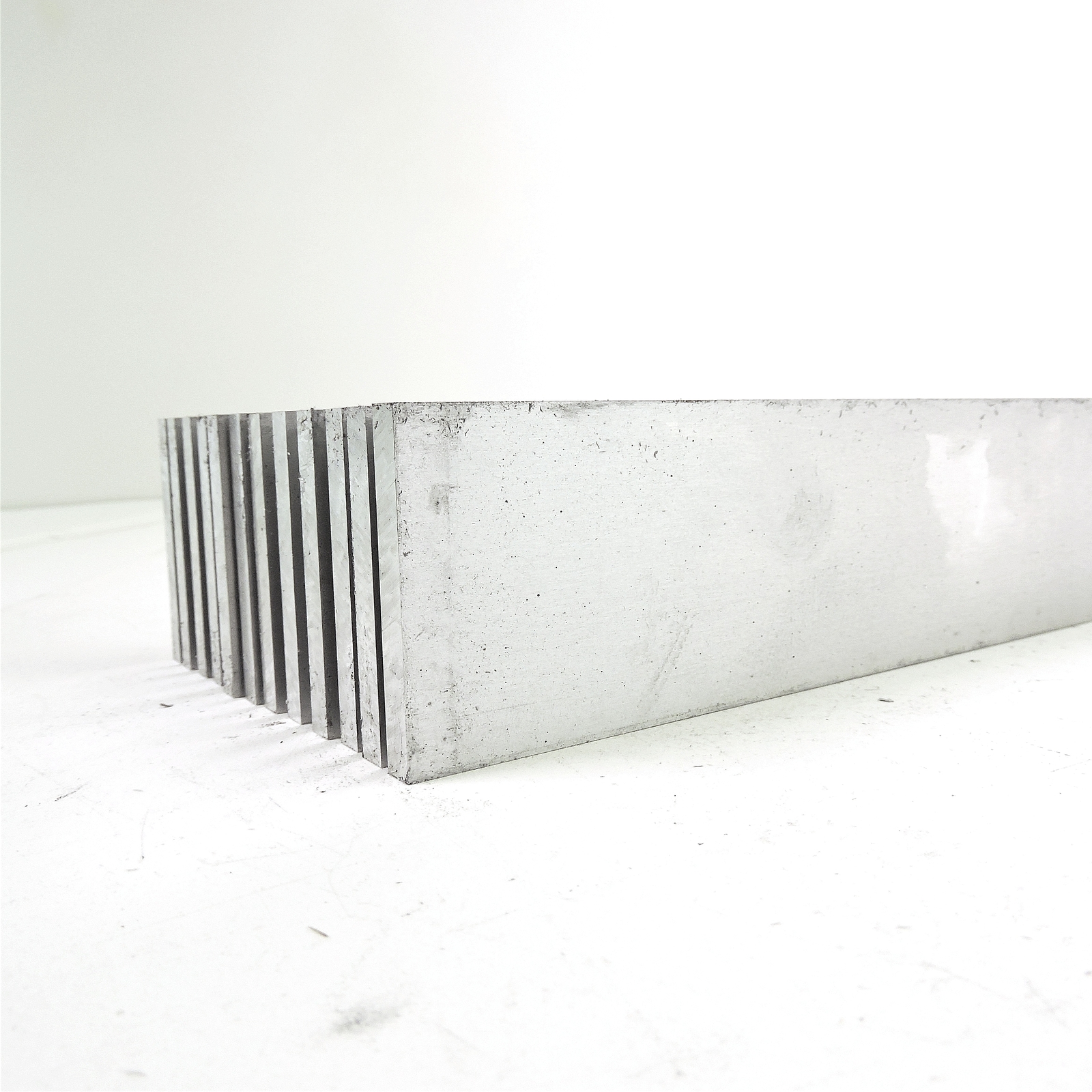 .375″ thick 3/8 Aluminum 6061 PLATE 1″ x 11.25″ Long QTY 12 sku 206067