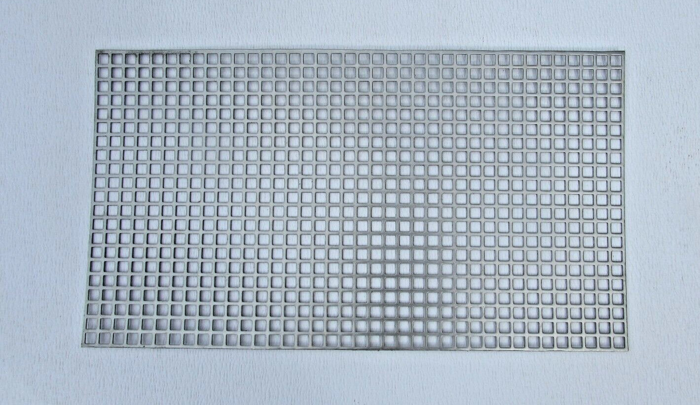 3/8″ SQUARE PERFORATED METAL 16 GAUGE–PLAIN STEEL– 12″ X 24″