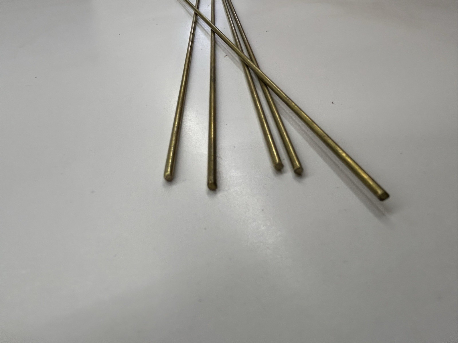 C360 – 3/32” x 11” Five Pieces Brass Rods Round Pin stock Turning Knife Making