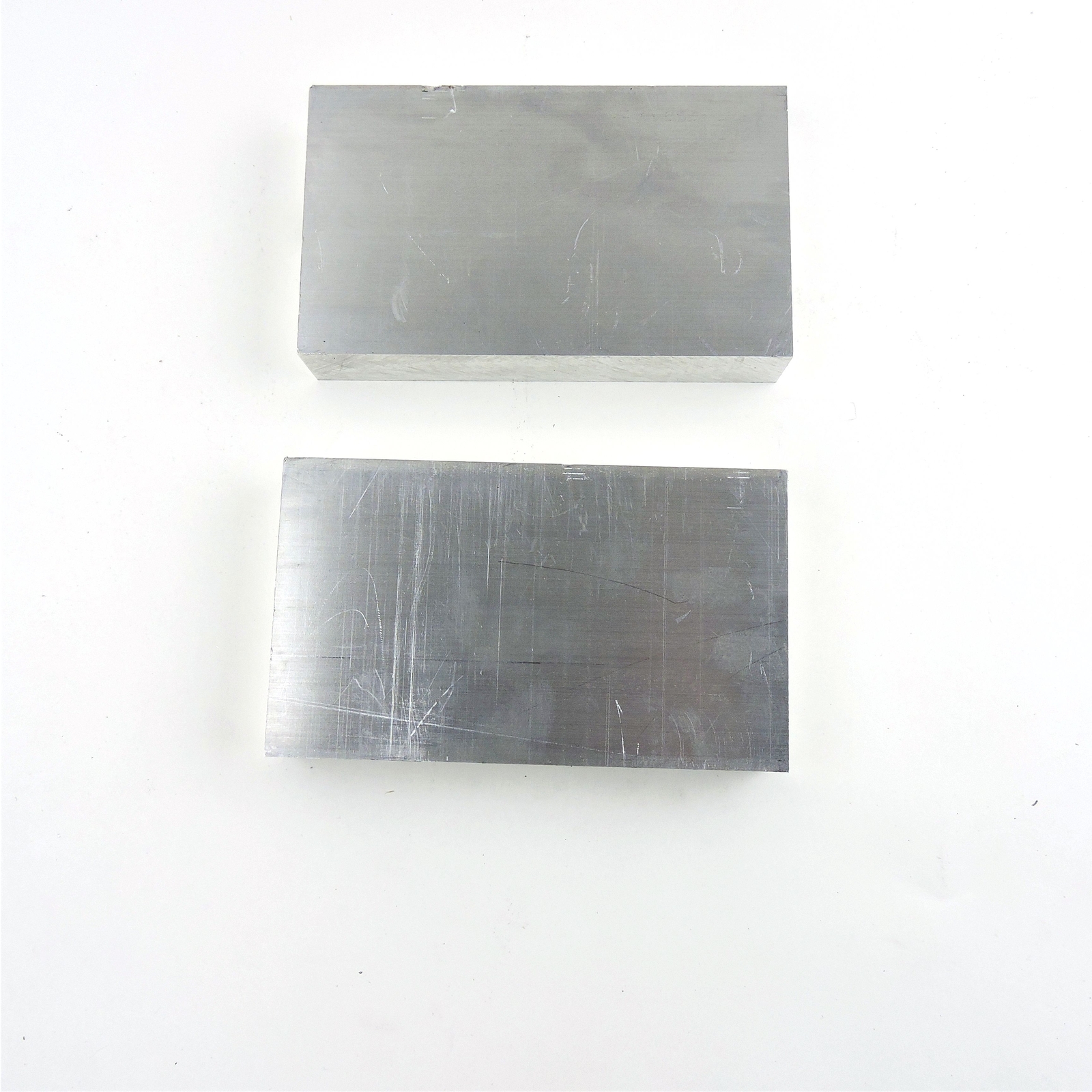 1.125″ thick 1 1/8 Aluminum 6061 PLATE 5.75″ x 9.375″ Long QTY 2 sku 137299