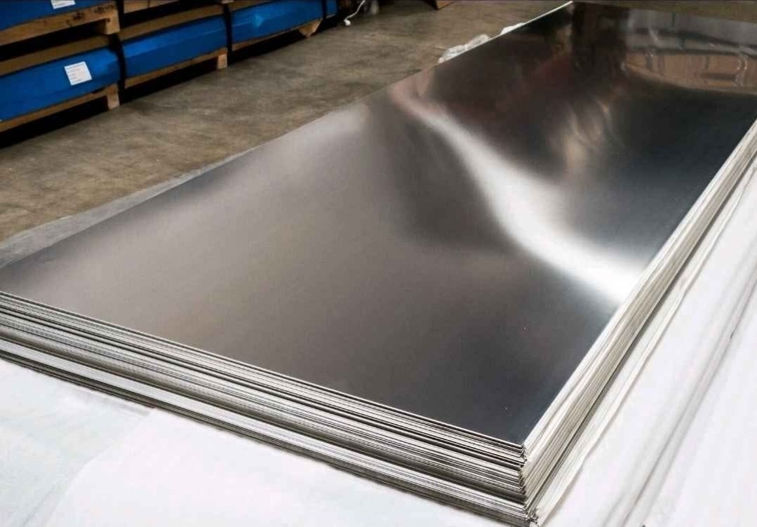 430 Stainless Steel Sheet 26GA (.025″) – 36″ x 120″ (3ft x 10ft) #4 Brushed