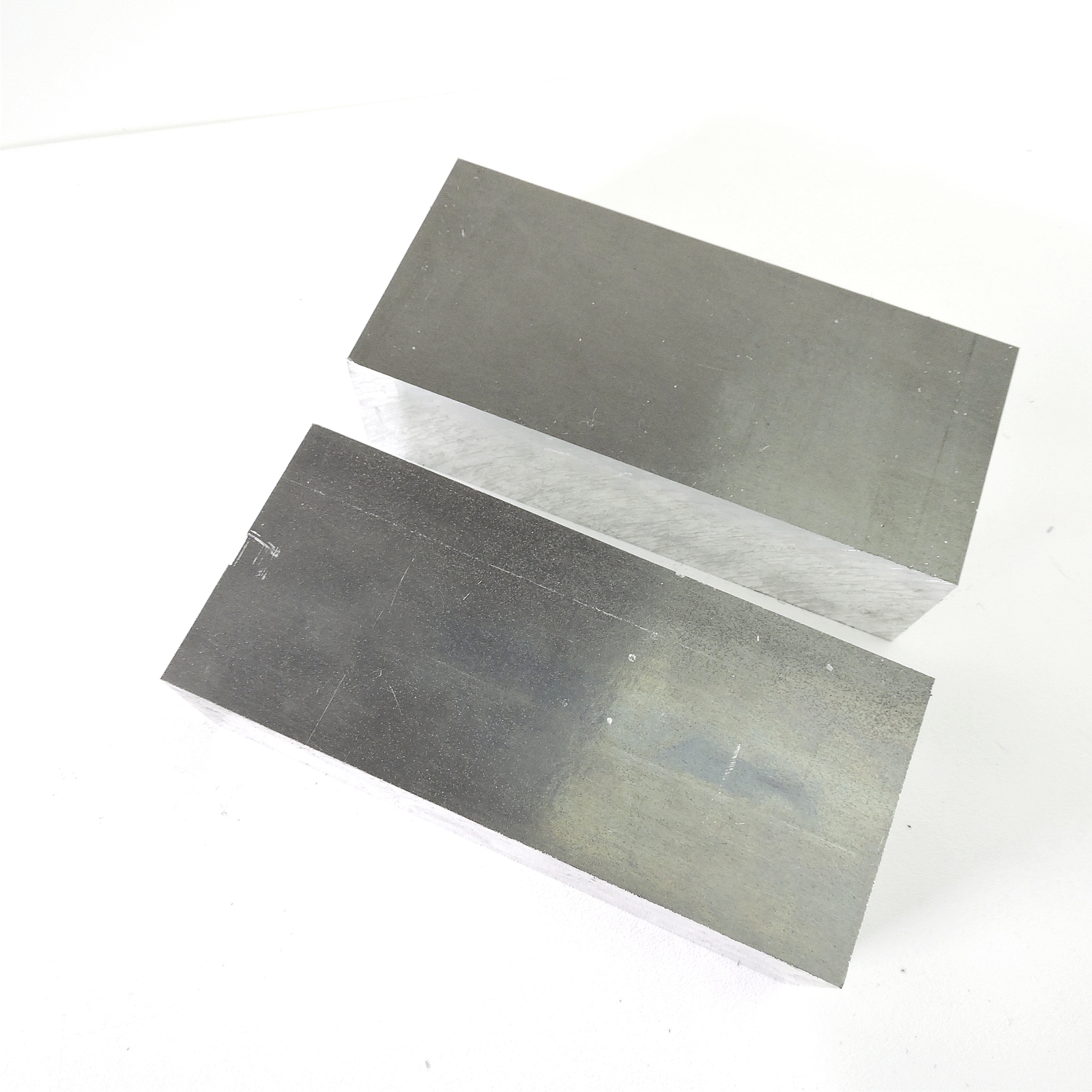 2.25″ thick 2 1/4 Aluminum 6061 PLATE 3.5″ x 7.75″ Long QTY 2 sku 137222