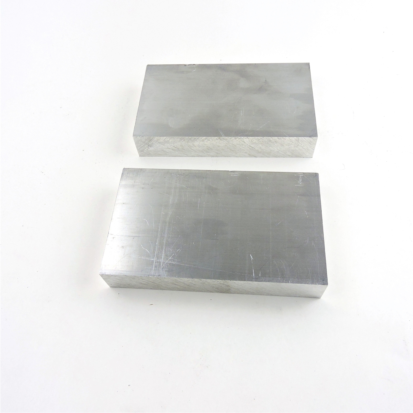 1.125″ thick 1 1/8 Aluminum 6061 PLATE 5.75″ x 9.375″ Long QTY 2 sku 137299