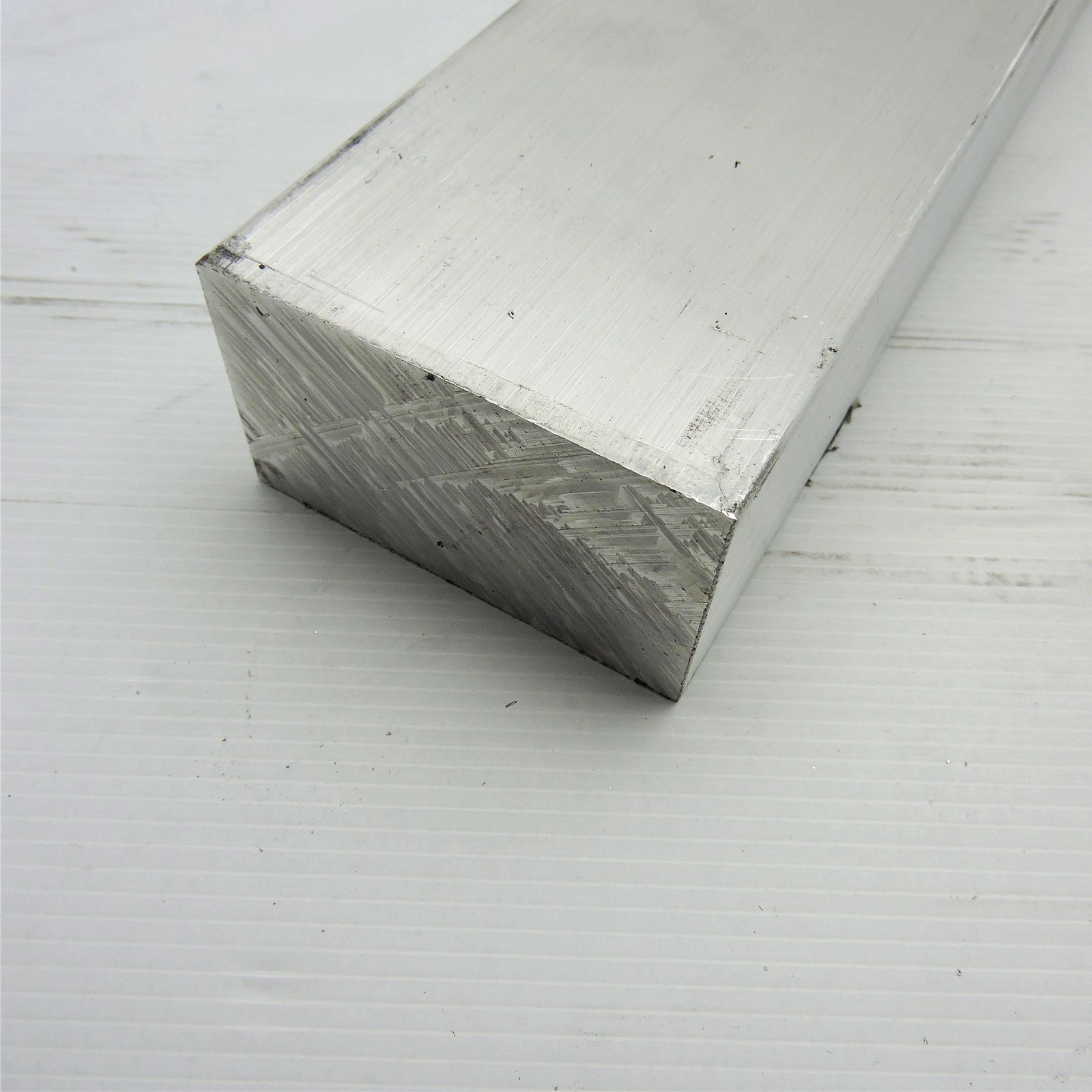1.75″ x 3.5″ Aluminum 6061 FLAT BAR 16″ Long new mill stock sku K363