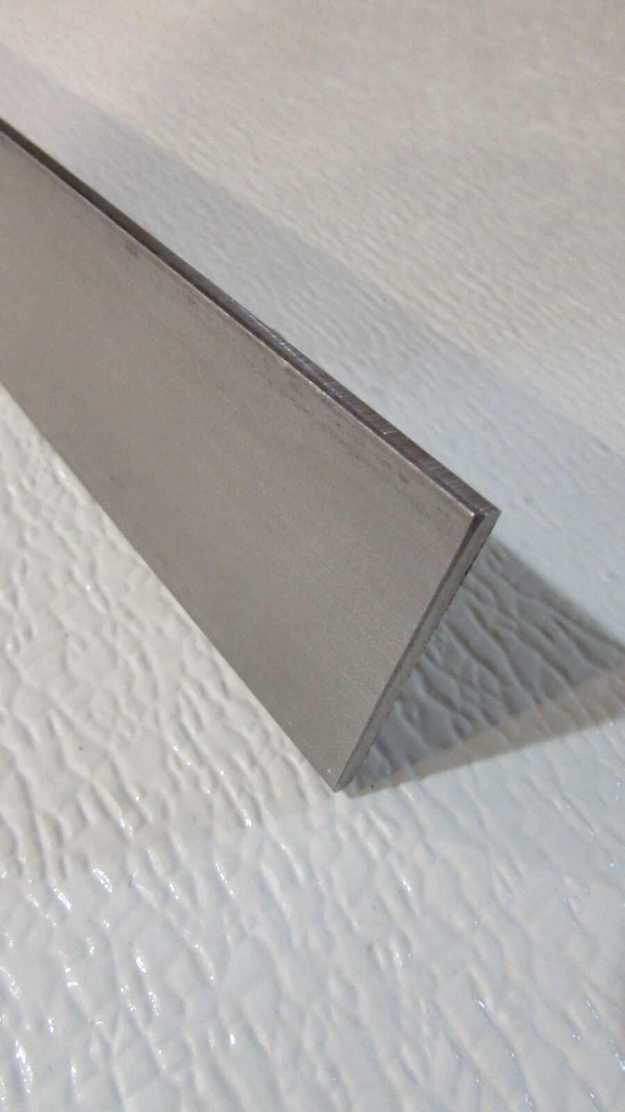 1/8″ x 1-1/2″ X 12″ 304 STAINLESS STEEL FLAT BAR–MADE IN U.S.A.