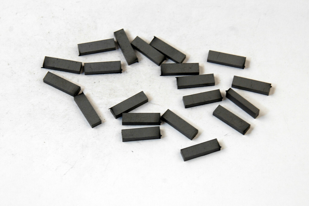 .102 X .182 X .650 GRADE C2 (LOT OF 20 PC) CARBIDE BLANKS (E-1-8-3-11-R)