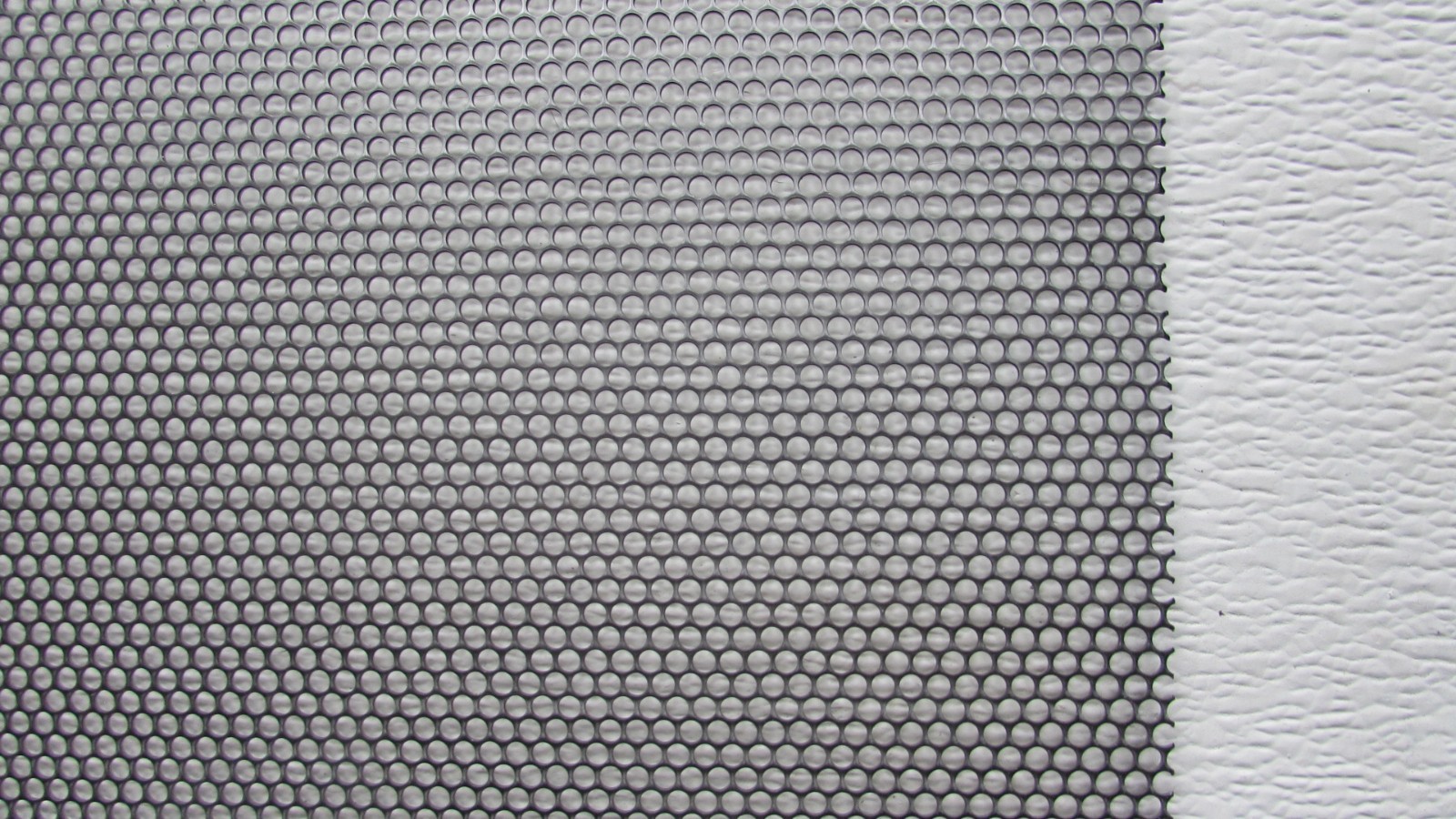 5-32 HOLES -18 GAUGE- 304 STAINLESS PERFORATED SHEET—8″ x 17″
