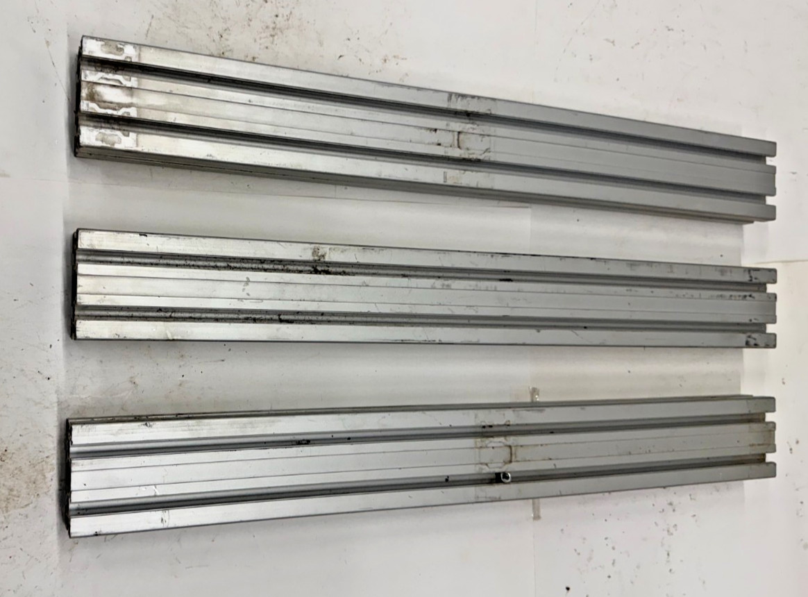 80/20 T-SLOTTED ALUMINUM EXTRUSION, 45-4590, LOT OF 3, 45MMX90MM PROFILE, 30″L