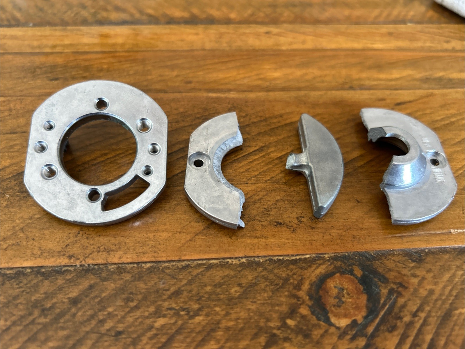 Cast Aluminum Scrap 19Lbs 11.8oz. 1 1/2″ X 1 3/4″ For Crucible Melting Scrap