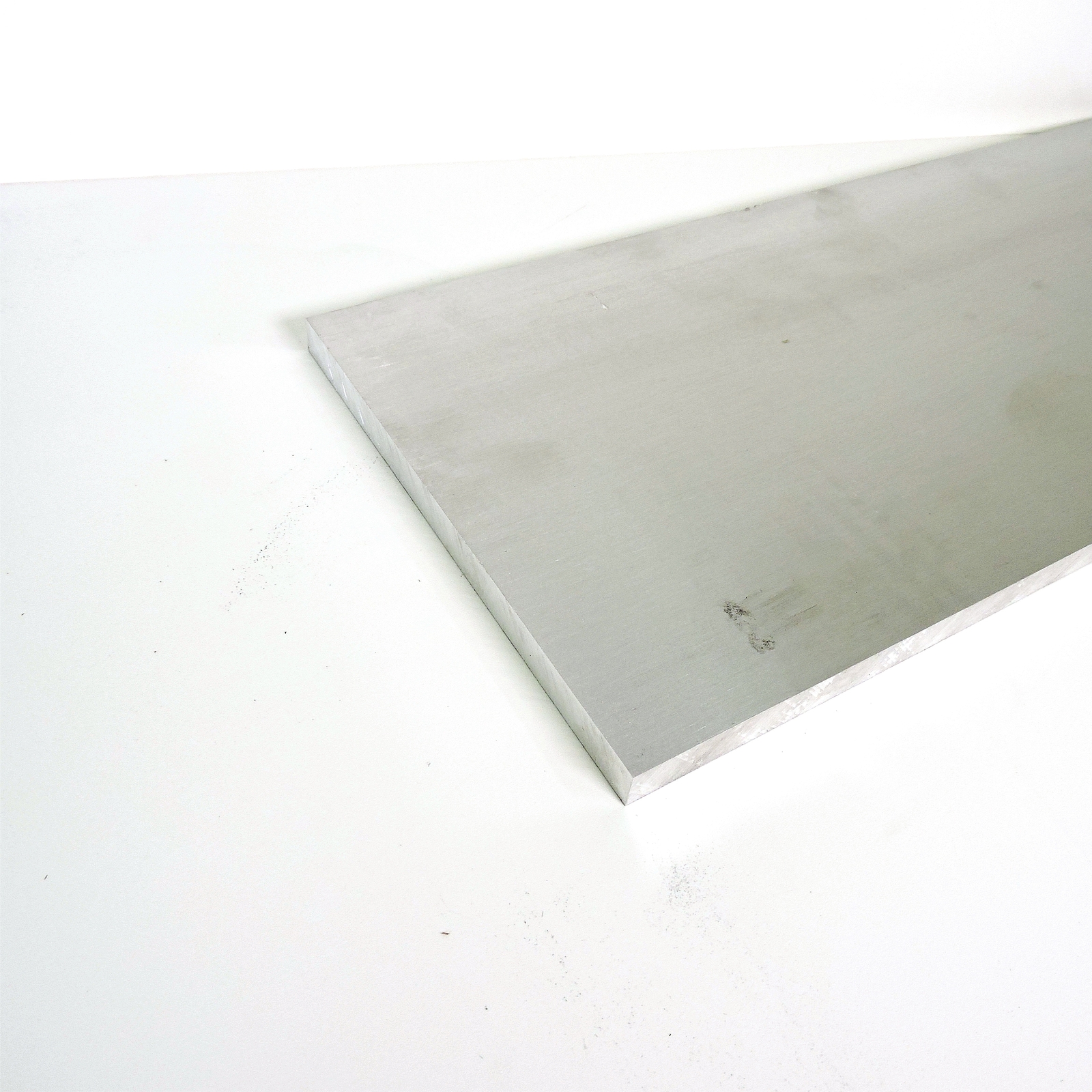 .625″ thick 5/8 Aluminum 6061 PLATE 7.375″ x 31.625″ Long sku 335104