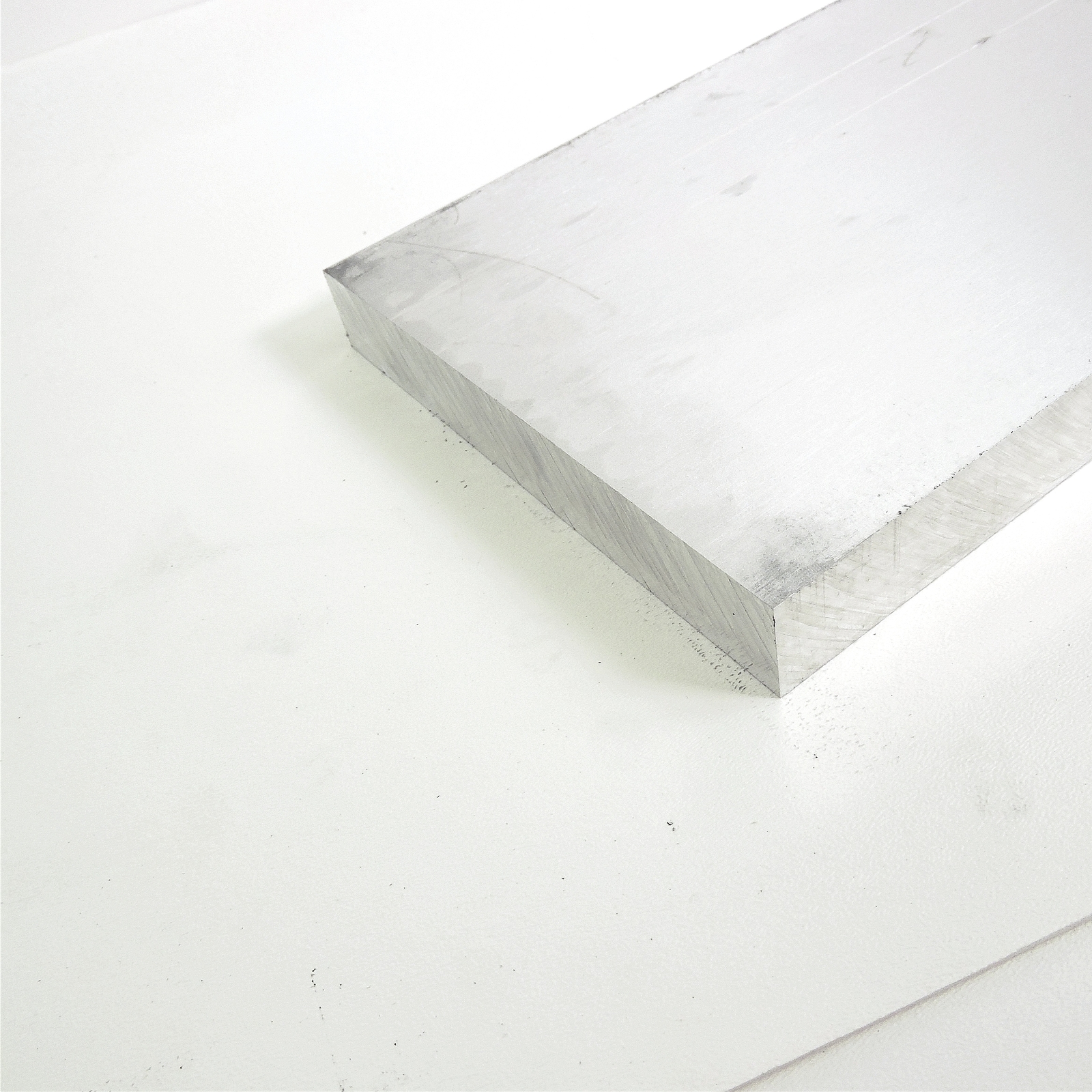 .75″ thick 3/4 Aluminum 6061 PLATE 6.125″ x 29.625″ Long sku 125380