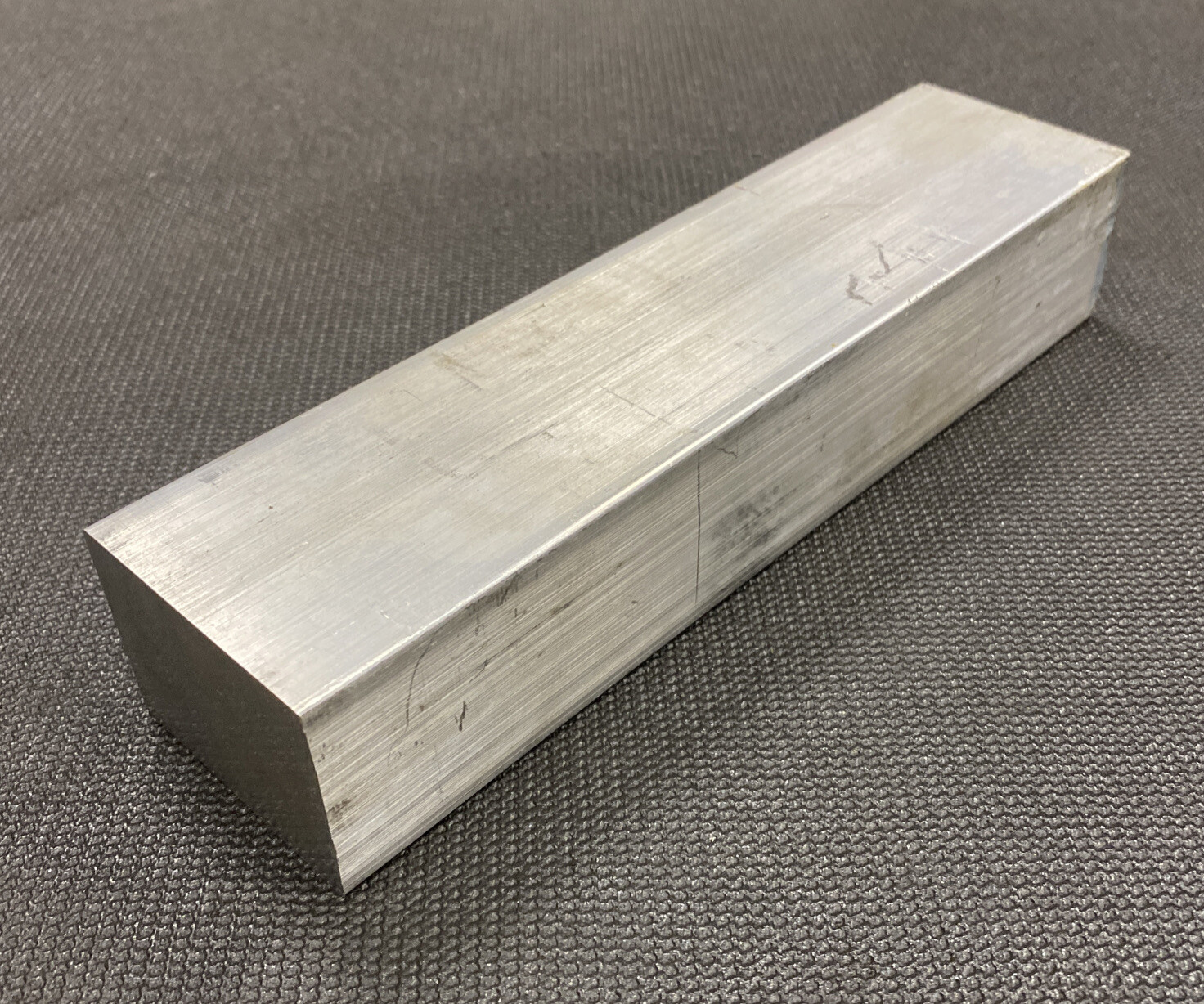 1 1/2” Thickness 6061 – T6511 Aluminum Flat Bar – 1.5” x 2″ x 8″ Length