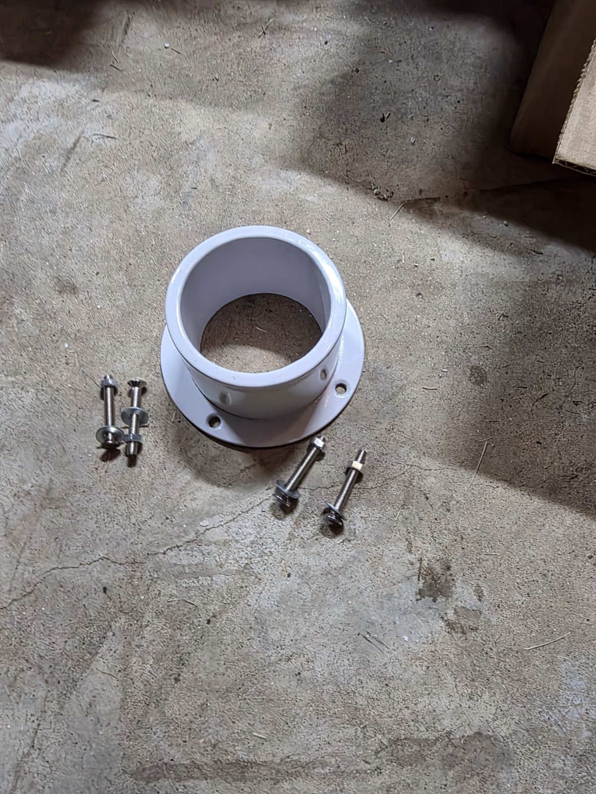 Bushing Base Metal White 4″ Base 3″ Opening With Hardware