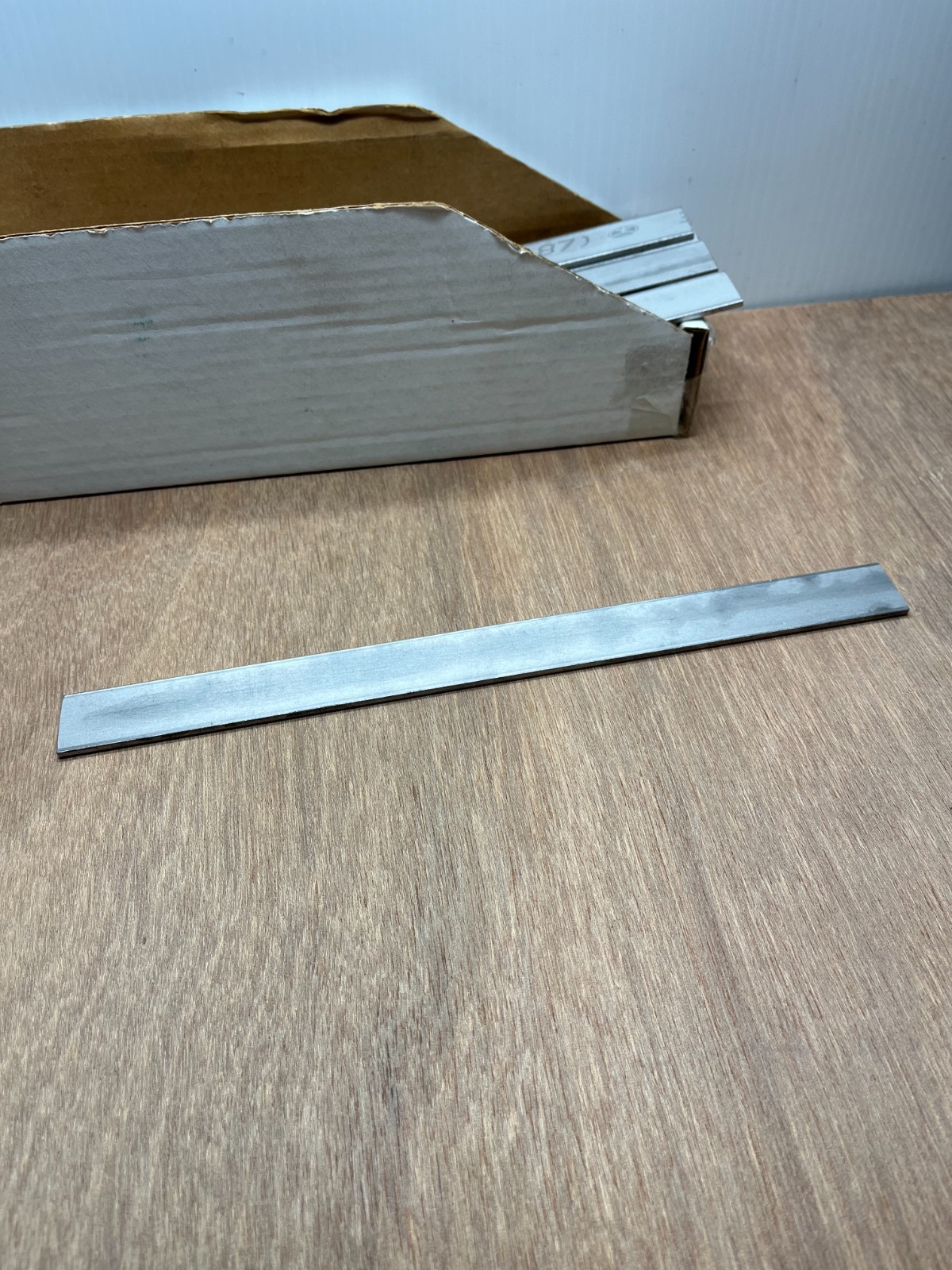 1″ Wide X 1/8″ Thick X 12″ Length 304 Stainless Steel Flat Stock Annealed SS 1′