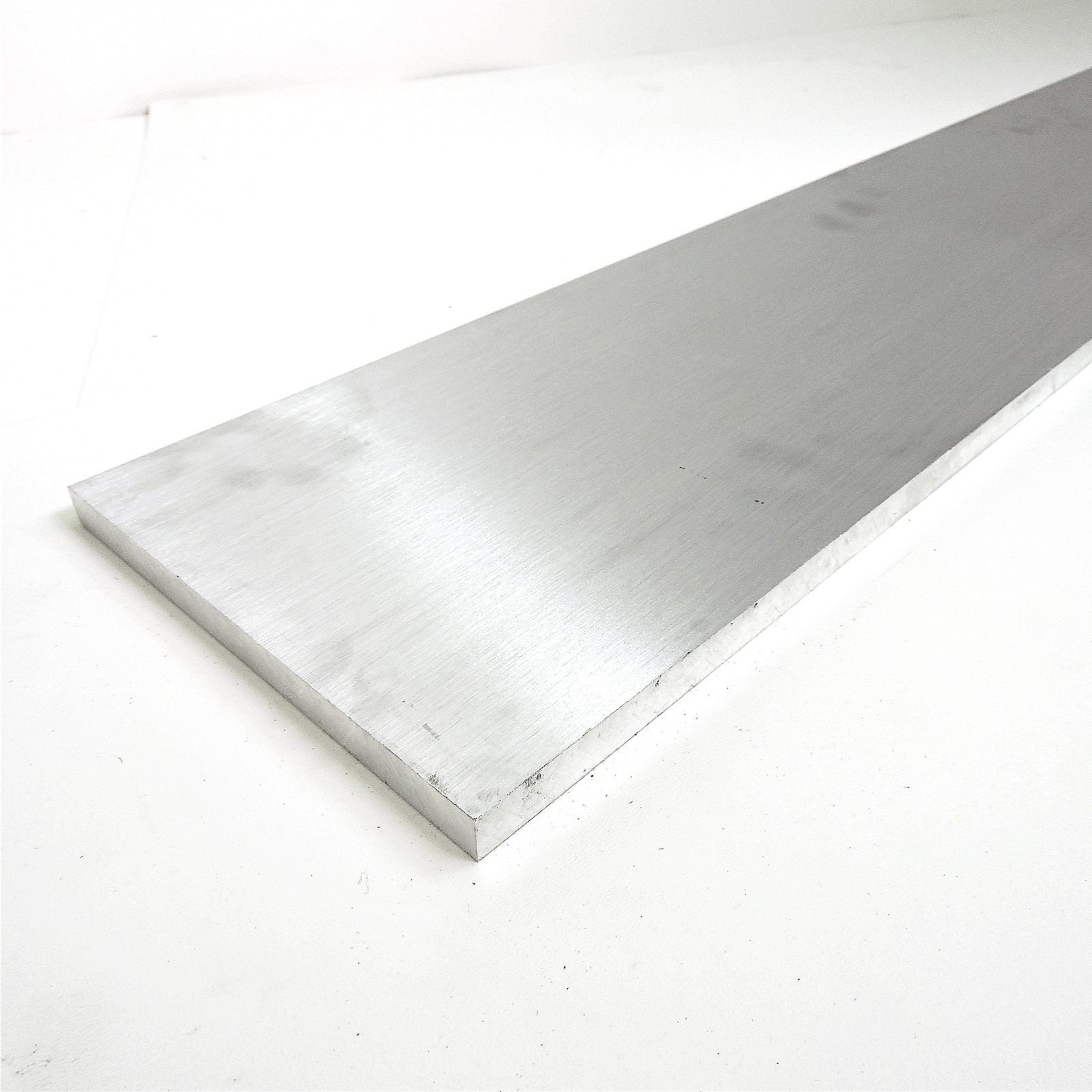 .625″ thick 5/8 Aluminum 6061 PLATE 5.75″ x 30″ Long sku 186581