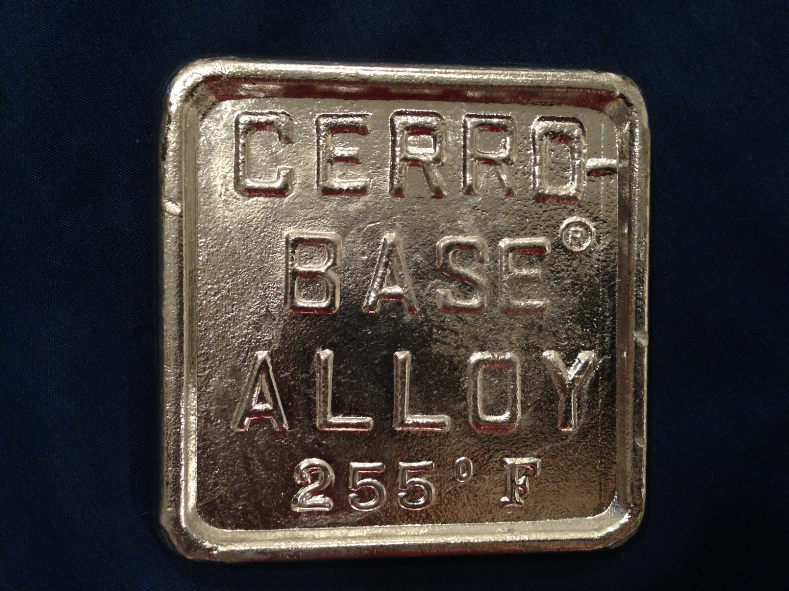 Cerrobase Low Temperature Alloy – 1 lb. Ingot