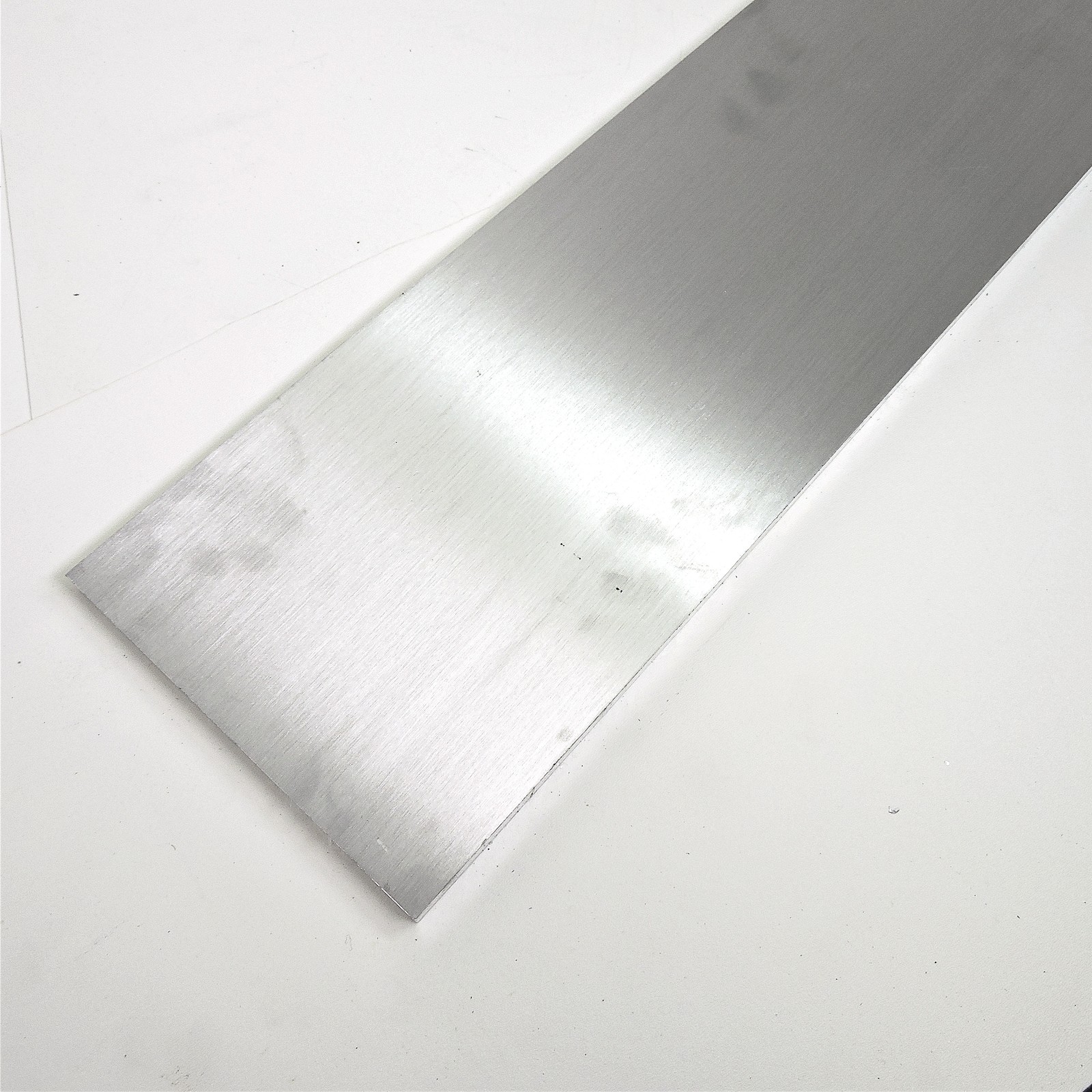 .5″ thick 1/2 Aluminum 6061 PLATE 5.75″ x 28.5″ Long sku 125980