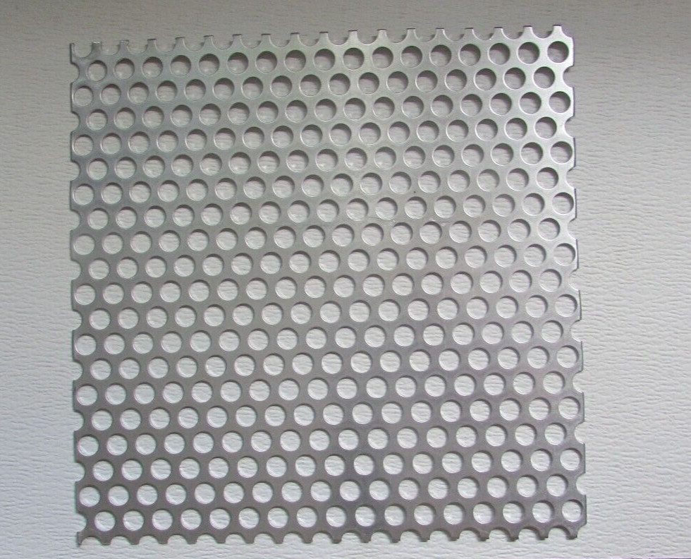 1/2″ HOLE ALUMINUM PERFORATED METAL–12″ X 12″