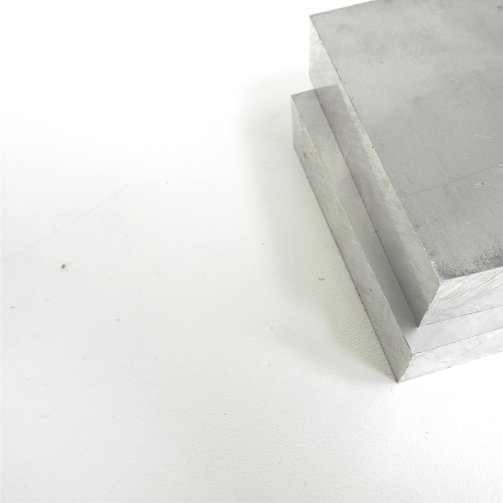 1″ thick Aluminum 6061 PLATE 2.875″ x 24″ Long QTY 2 sku 340600