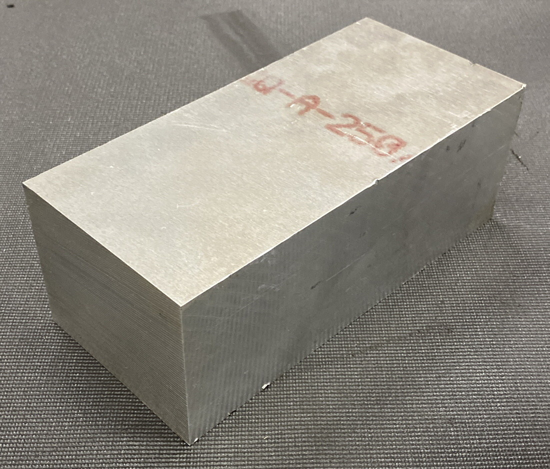 2 1/2″ Thickness 7075 Aluminum Flat Bar Stock 2.5″ x 2.875” x 7.8125″ Length