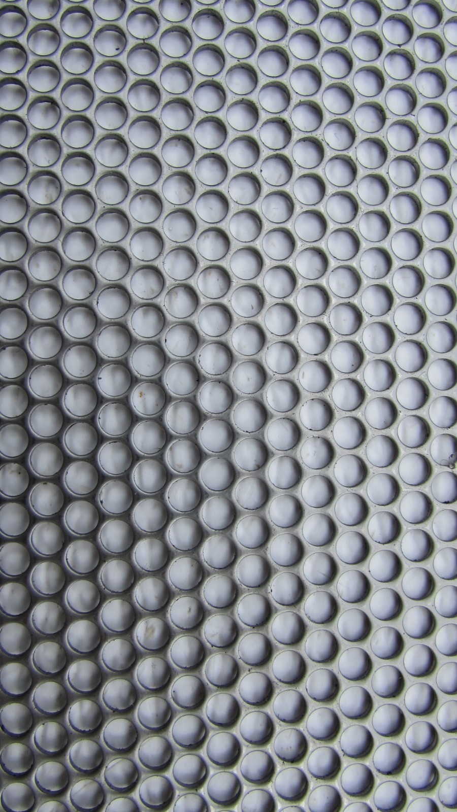 5/32″ HOLES–18 GAUGE– 304 STAINLESS STEEL PERFORATED SHEET– 11″ X 24″