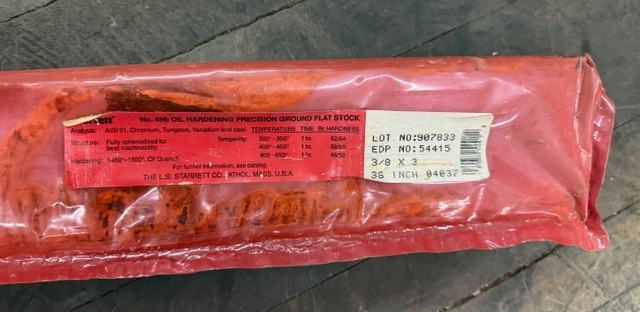 Starrett 3/8 x 3 x 36″ No. 496 Oil Hardening Ground Flat Stock – Rust – Old