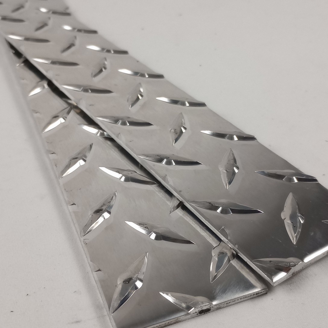 2″X12″ 1/8″ Aluminum Diamond Plate 3003 Floor Plate Tread Plate Aluminum Strips.