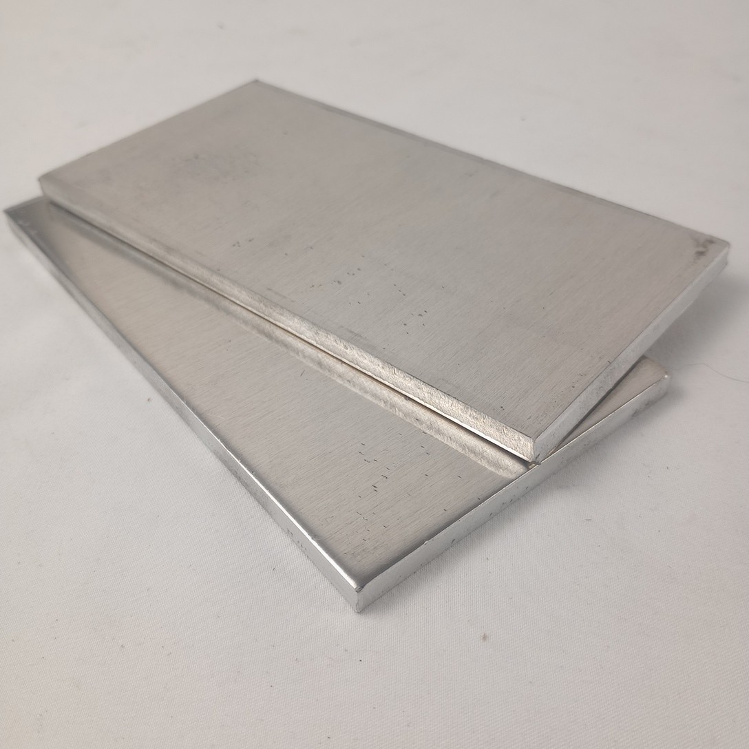 (2) 1/4″ x 3″ Aluminum Flat Bar, 6061 Plate, 6 Inch Length, Mill Stock, 0.25″