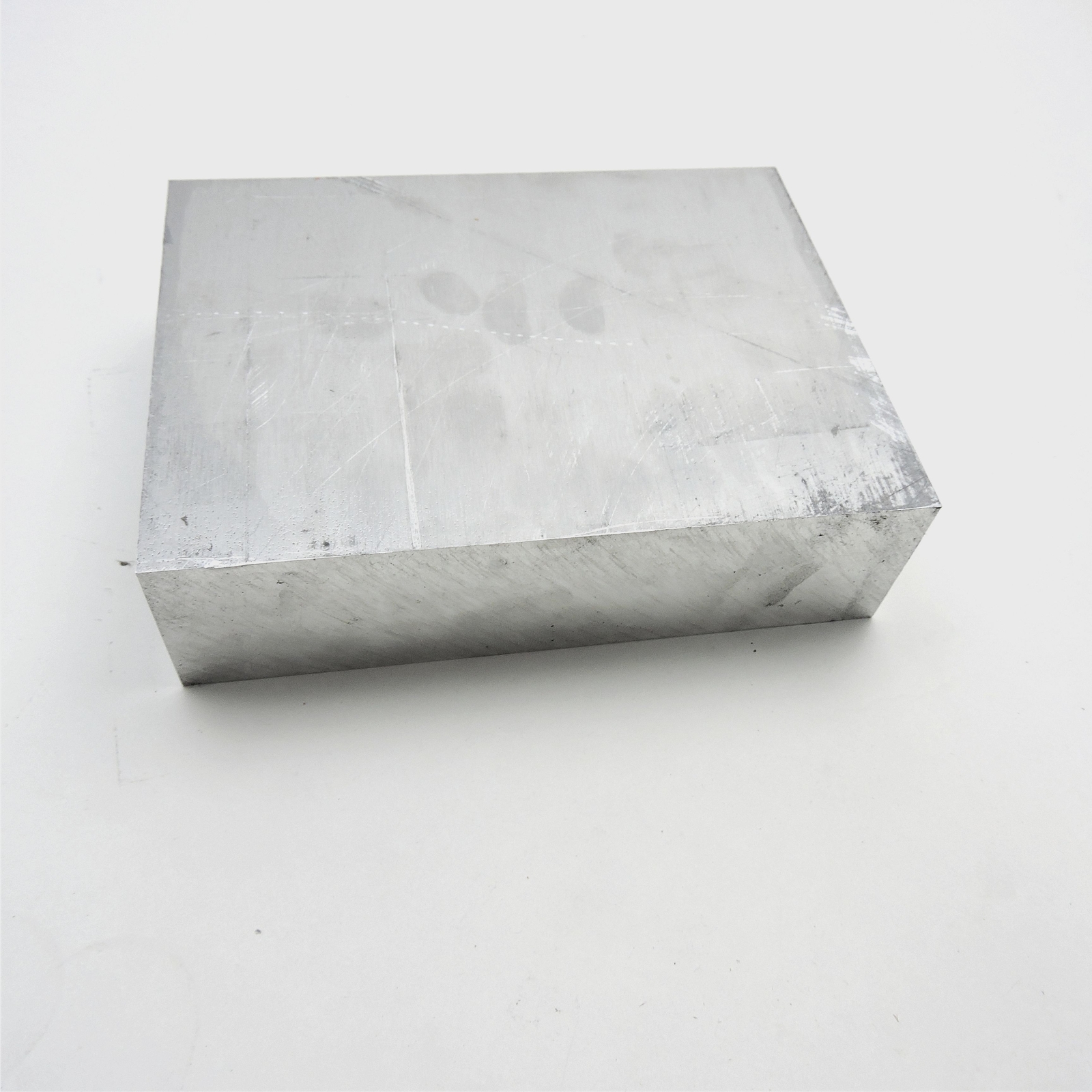 1.75″ thick 1 3/4 Aluminum 6061 PLATE 8″ x 10.75″ Long sku 242979