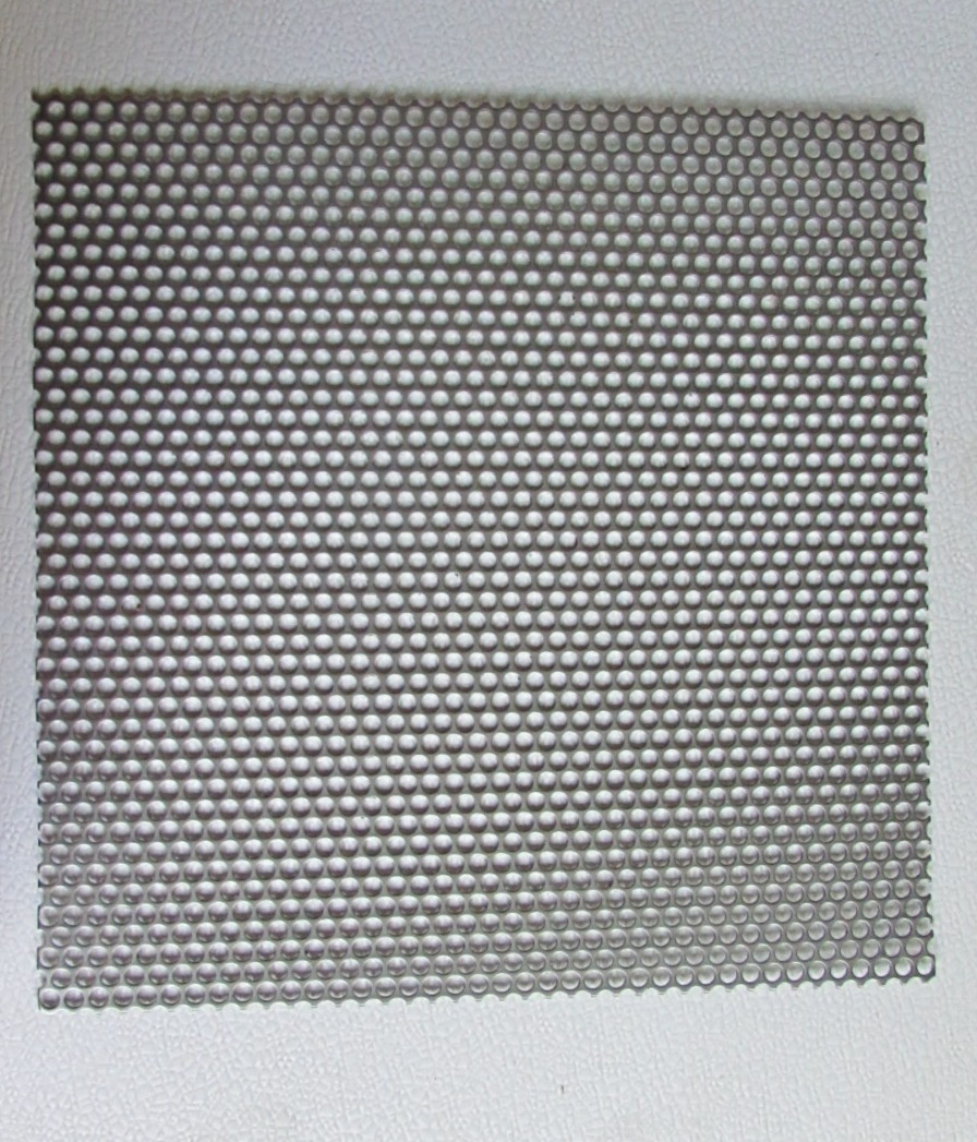 -5/32 HOLES -18 GAUGE- 304 STAINLESS PERFORATED SHEET—7-1/2″ X 12″