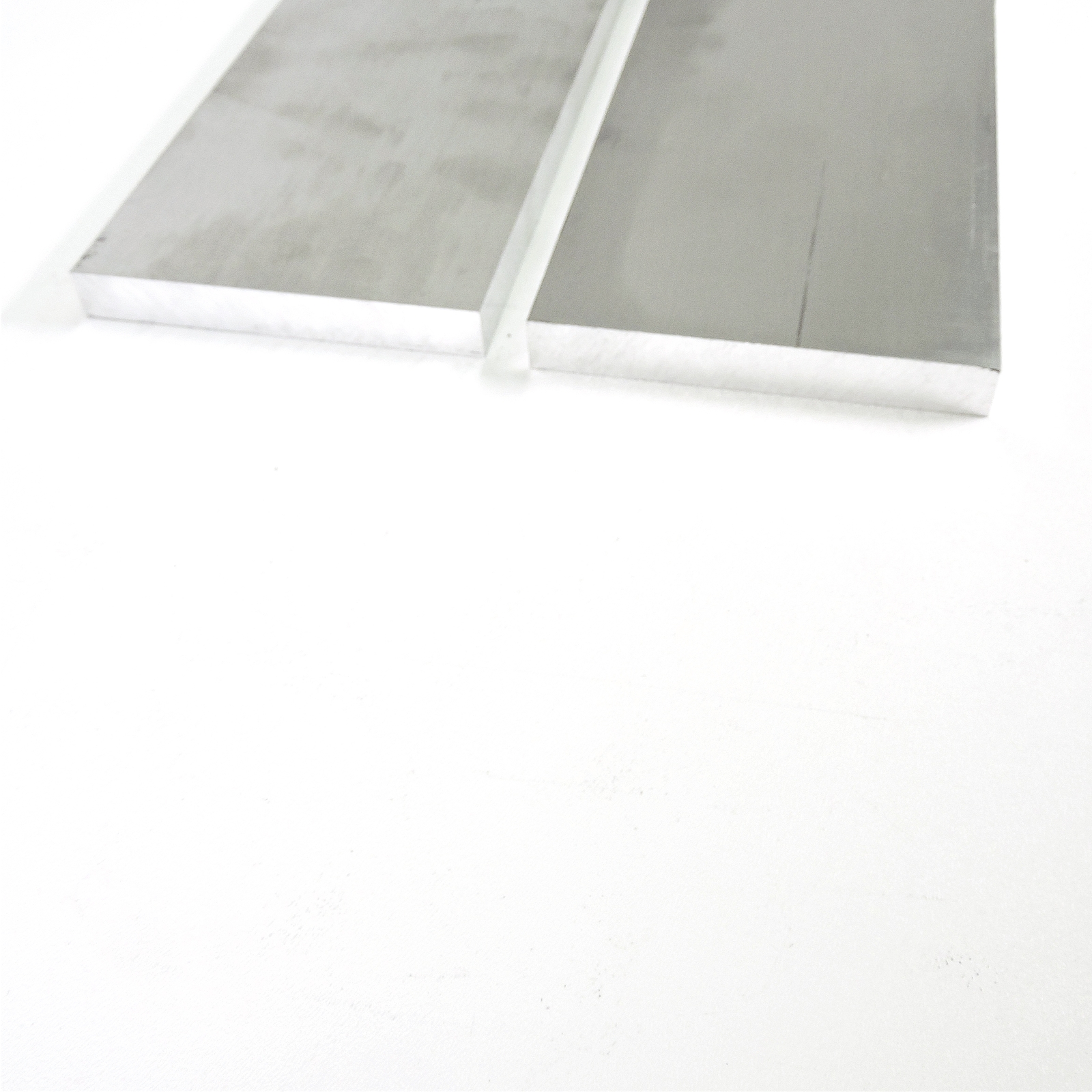 .625″ thick 5/8 Aluminum 6061 PLATE 5.125″ x 21.375″ Long QTY 2 sku 140736