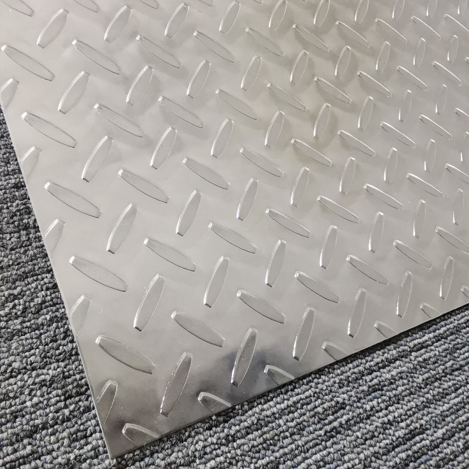 24″ x 120″ Aluminum Diamond Plate 0.04in Thick Sheet Embossed Trailer RV 3003