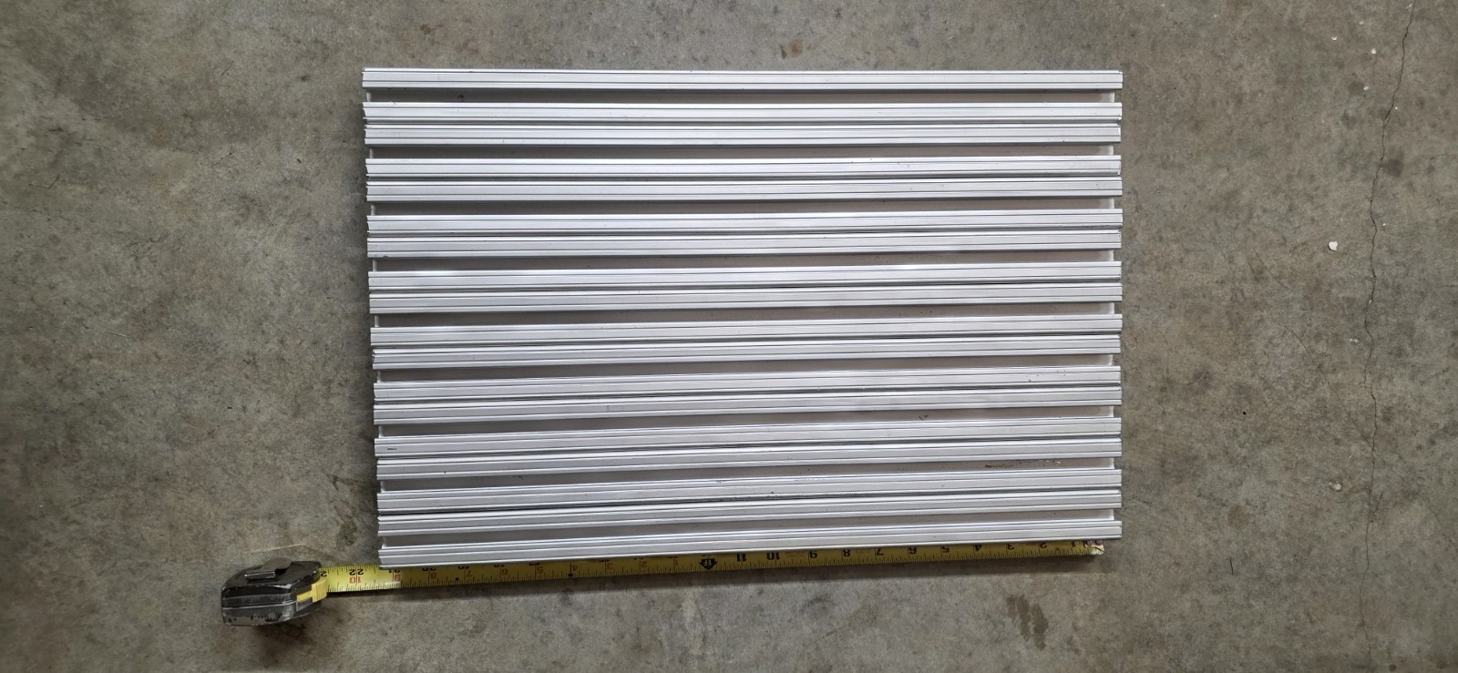 80/20 T-SLOT 1515-LITE ALUMINUM EXTRUSION 1.5 X 1.5″, 4-OPEN SLOTS, 21″ L, 9 PCS