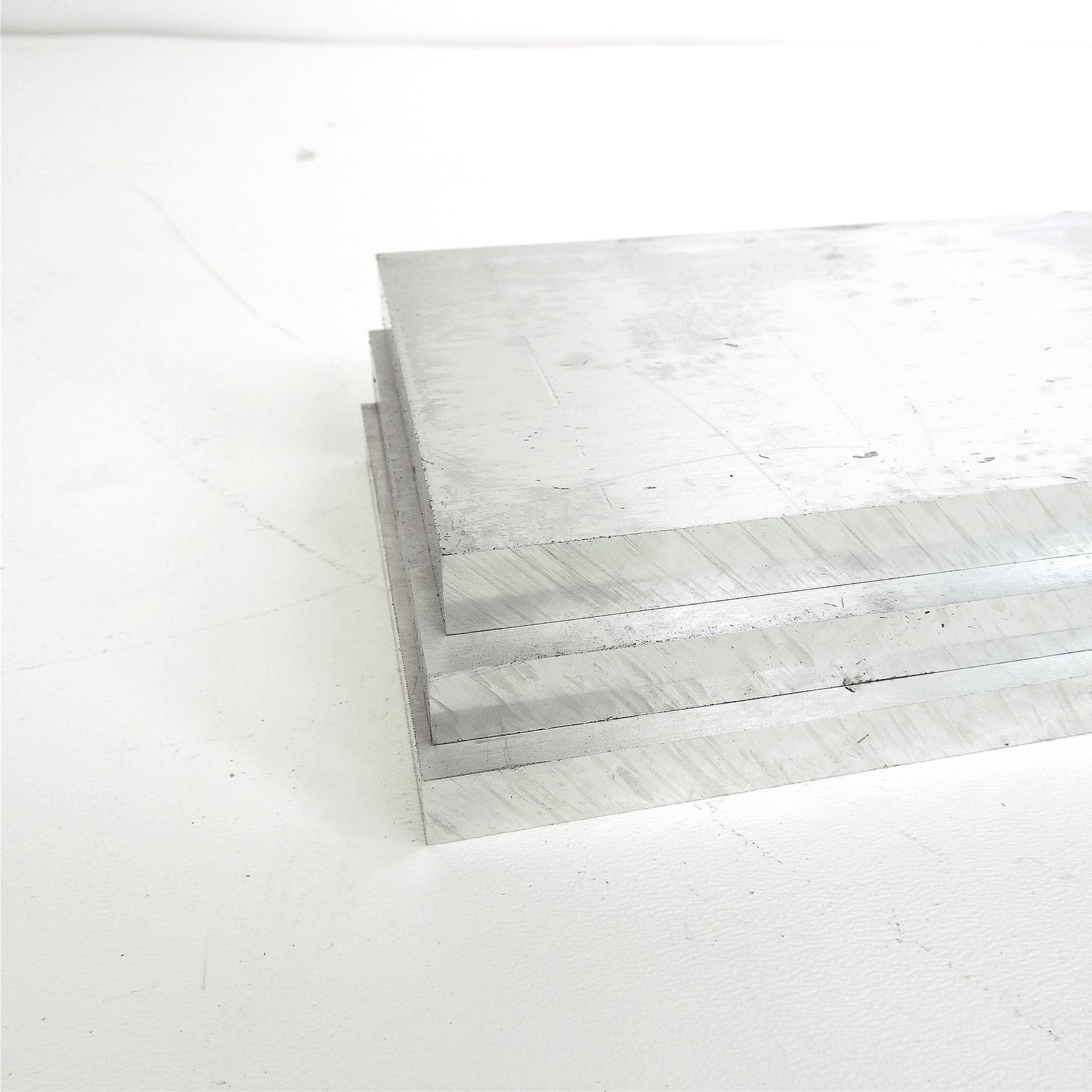 .625″ thick 5/8 Aluminum 6061 PLATE 4.875″ x 19.875″ Long QTY 3 sku 186613