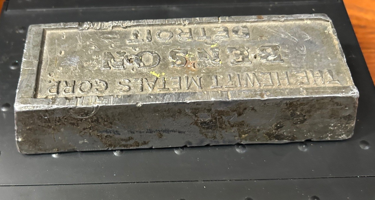 Vintage Lead Ingot Hewitt Metal Corp. -Detroit ,Benson, 50-50 4.lbs. 5.6oz.
