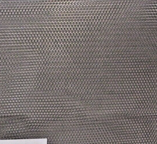 -5/32 HOLES -18 GAUGE 304 STAINLESS PERFORATED SHEET—12″ x 24″