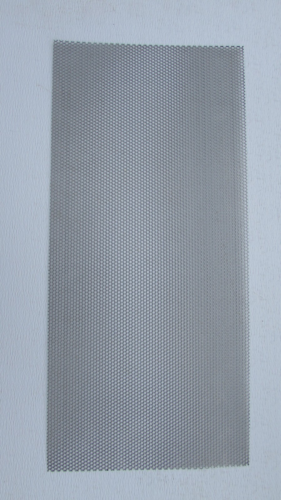 5/32″ HOLES–18 GAUGE– 304 STAINLESS STEEL PERFORATED SHEET– 11″ X 24″