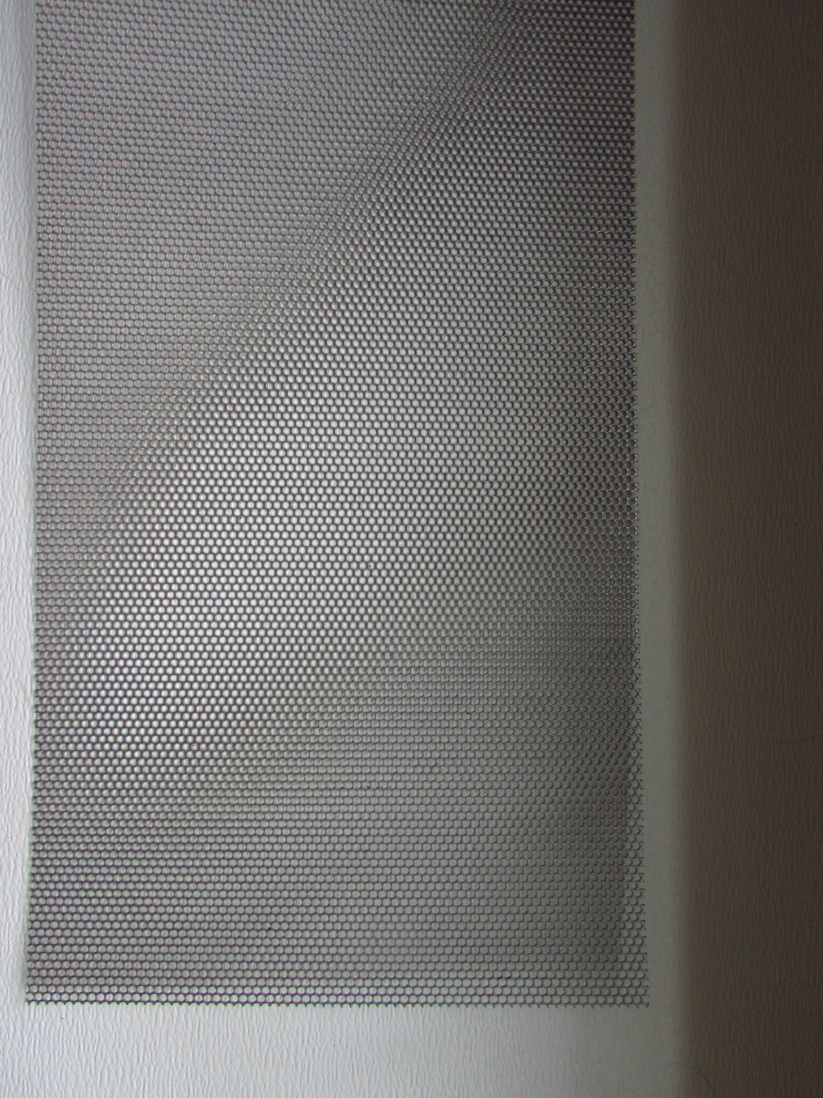 ==-5/32″ ROUND HOLES–18 GAUGE 304 STAINLESS PERFORATED SHEET–12″ x 14″==