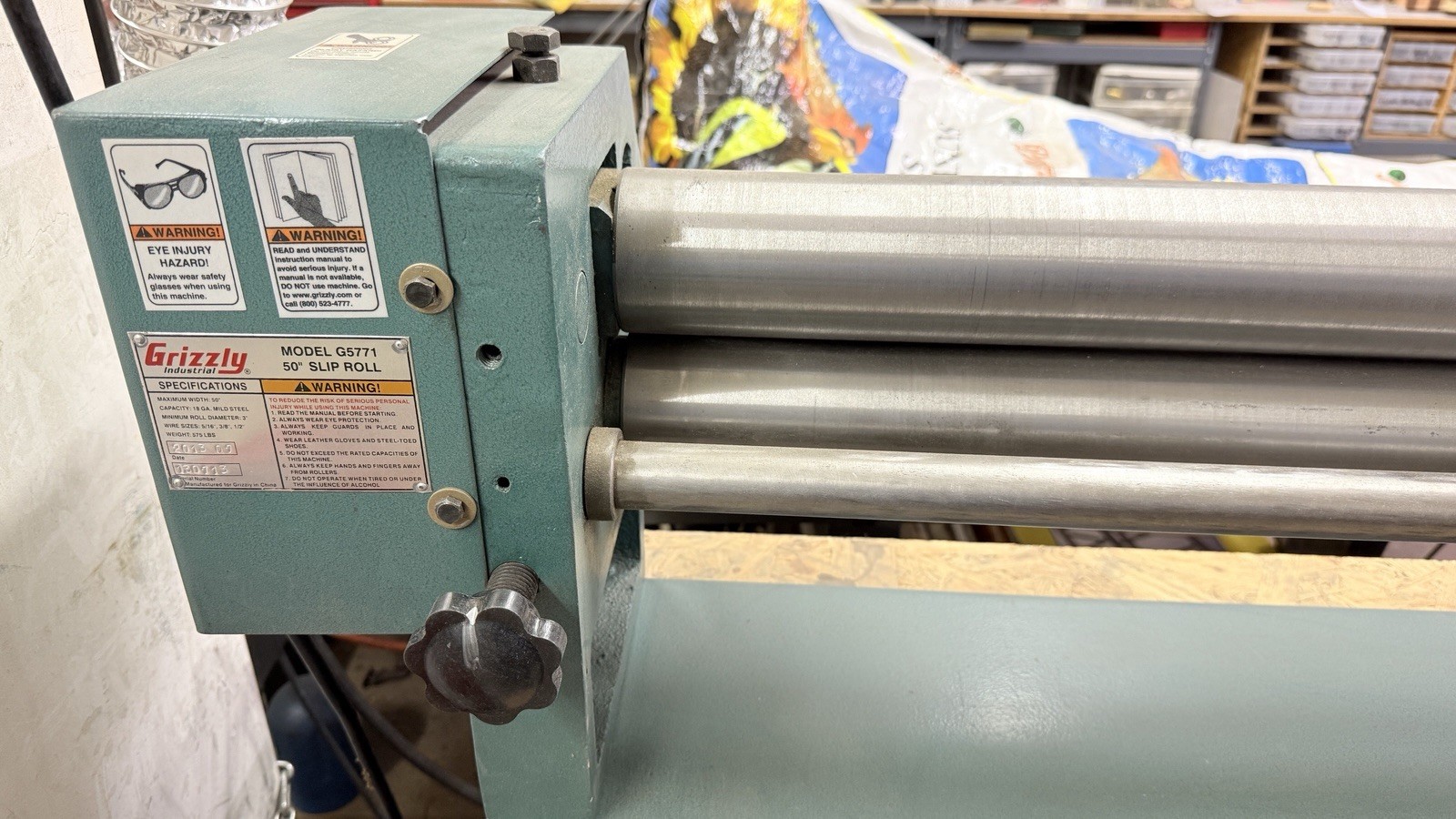 50 SLIP ROLL Made by GRIZZLY with 15 Gauge Steel. Made In USA